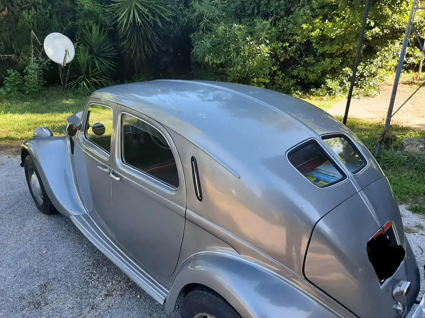 Lancia APRILIA Серый - 2