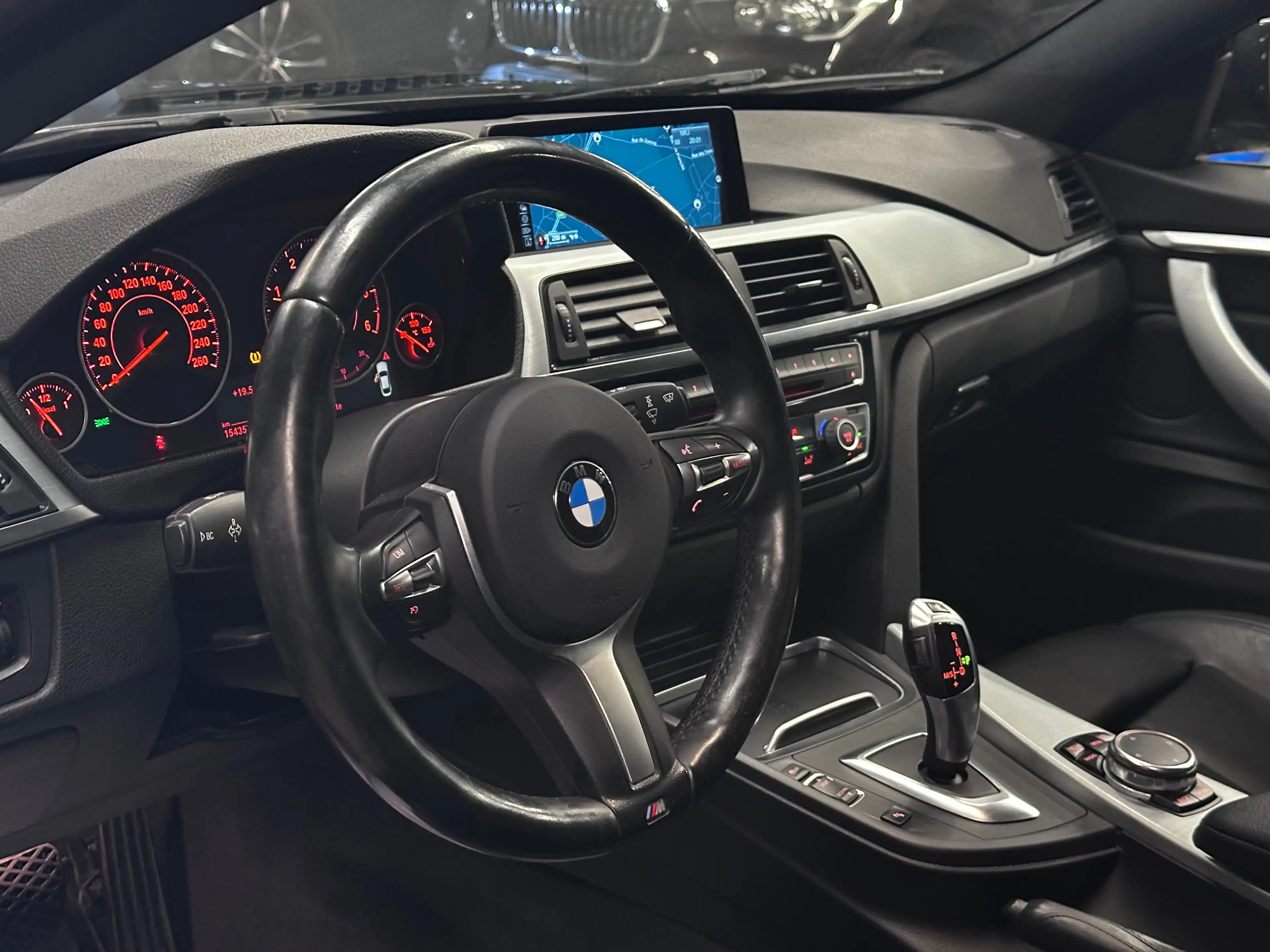 BMW 418 Gran Coupé 418 Pack M — photo 13