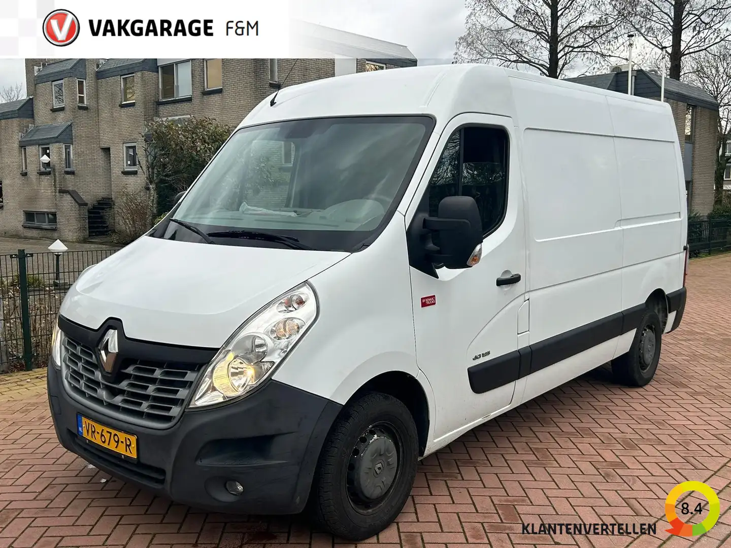 Renault Master T35 2.3 dCi L2H2 - 1