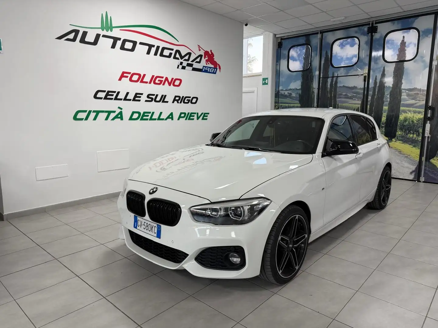 BMW 116 F/20-21 2015 116i Msport 5p Blanc - 1