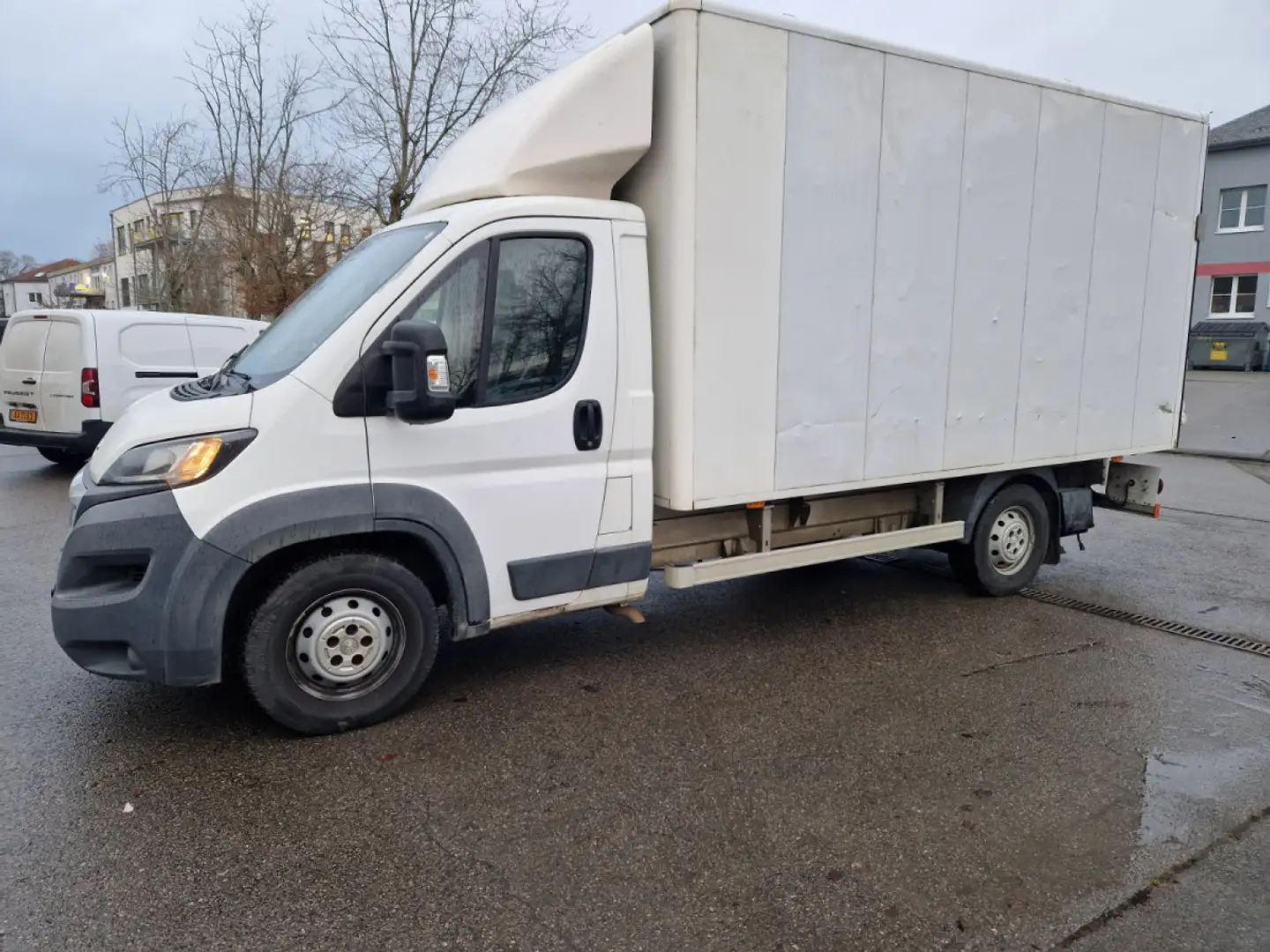 Peugeot Boxer 2.2 Hdi 150 CV Caisse + Hayon Elévateur Gara Blanc - 2