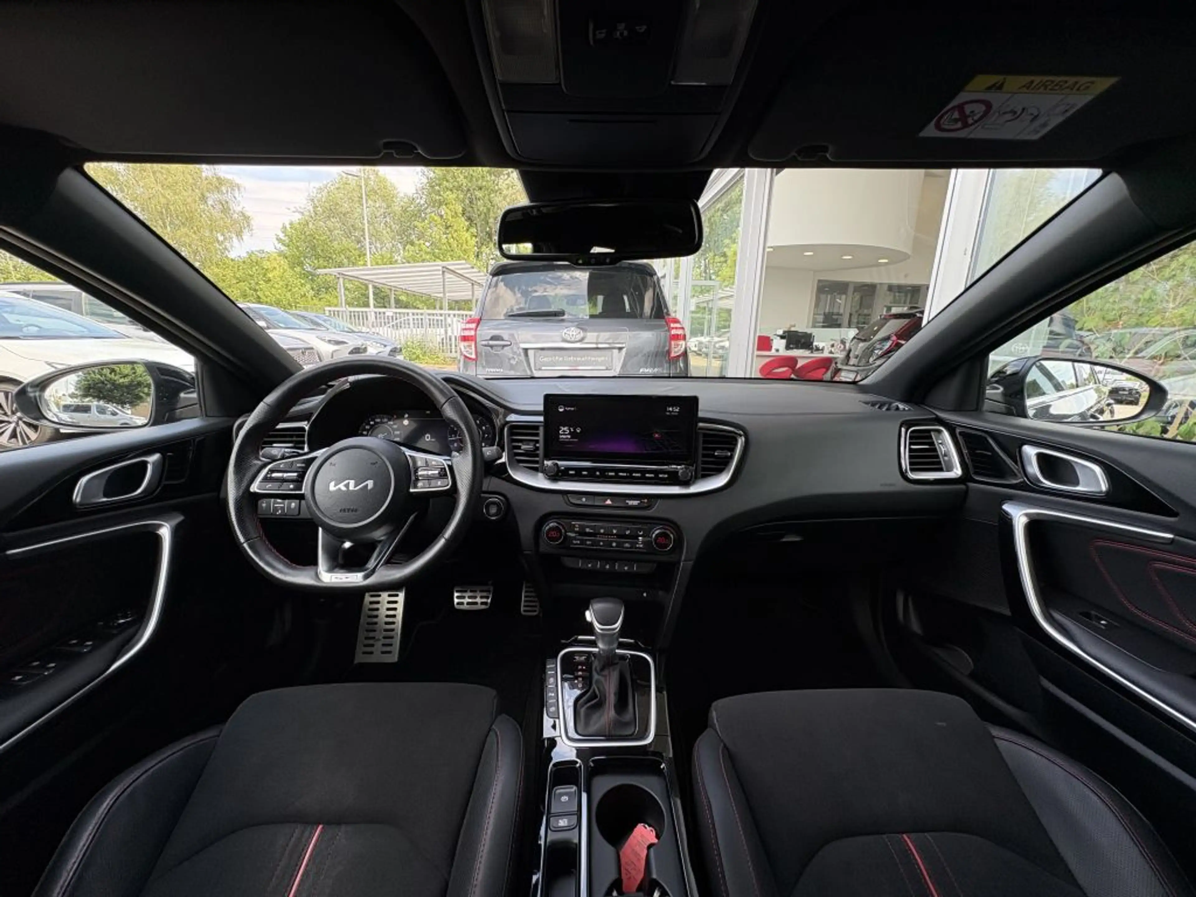 Kia Ceed / cee'd Ceed 1.6 T-GDI DCT7 OPF GT *8-fach bereift* — photo 11