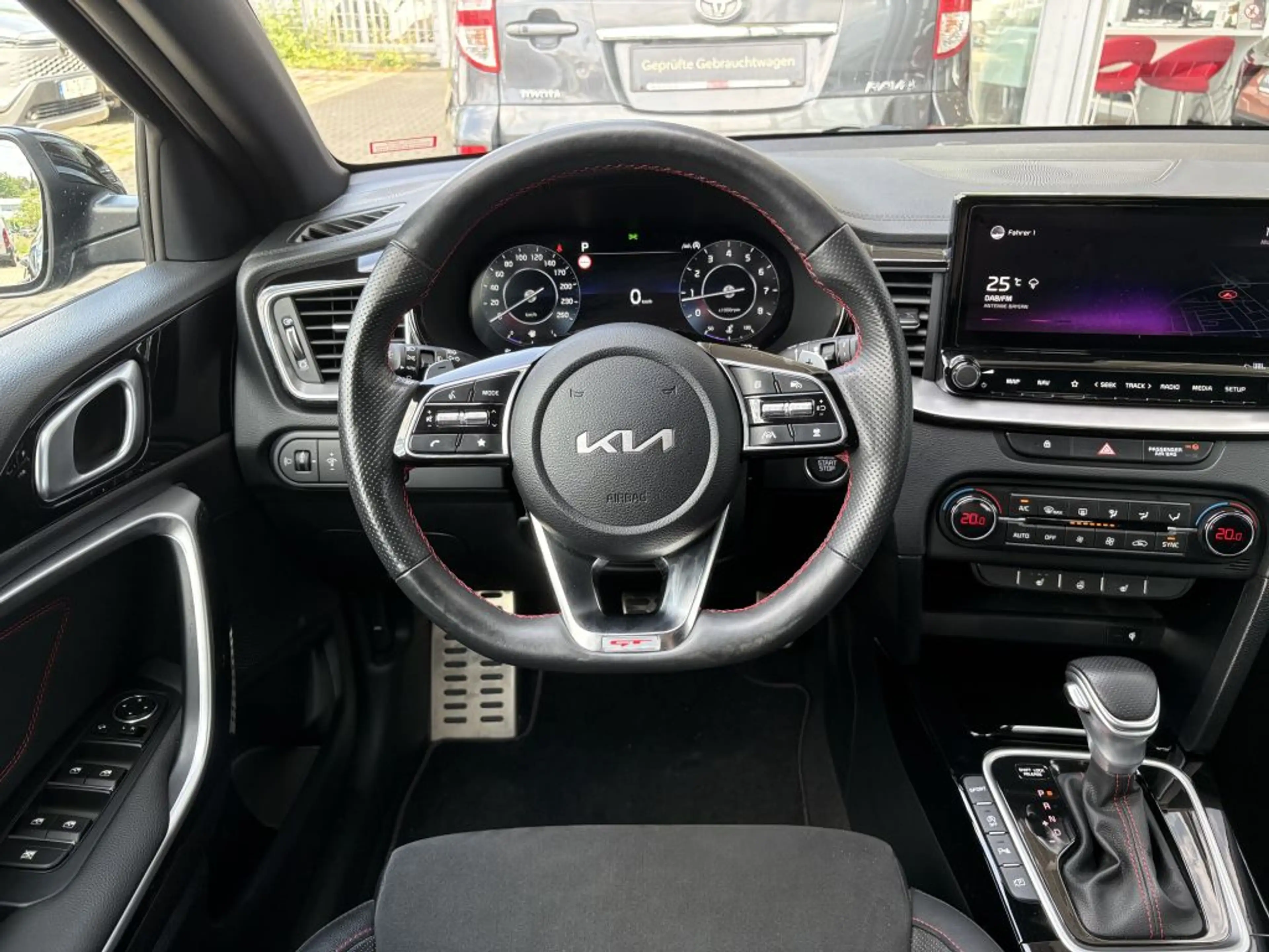Kia Ceed / cee'd Ceed 1.6 T-GDI DCT7 OPF GT *8-fach bereift* — photo 10