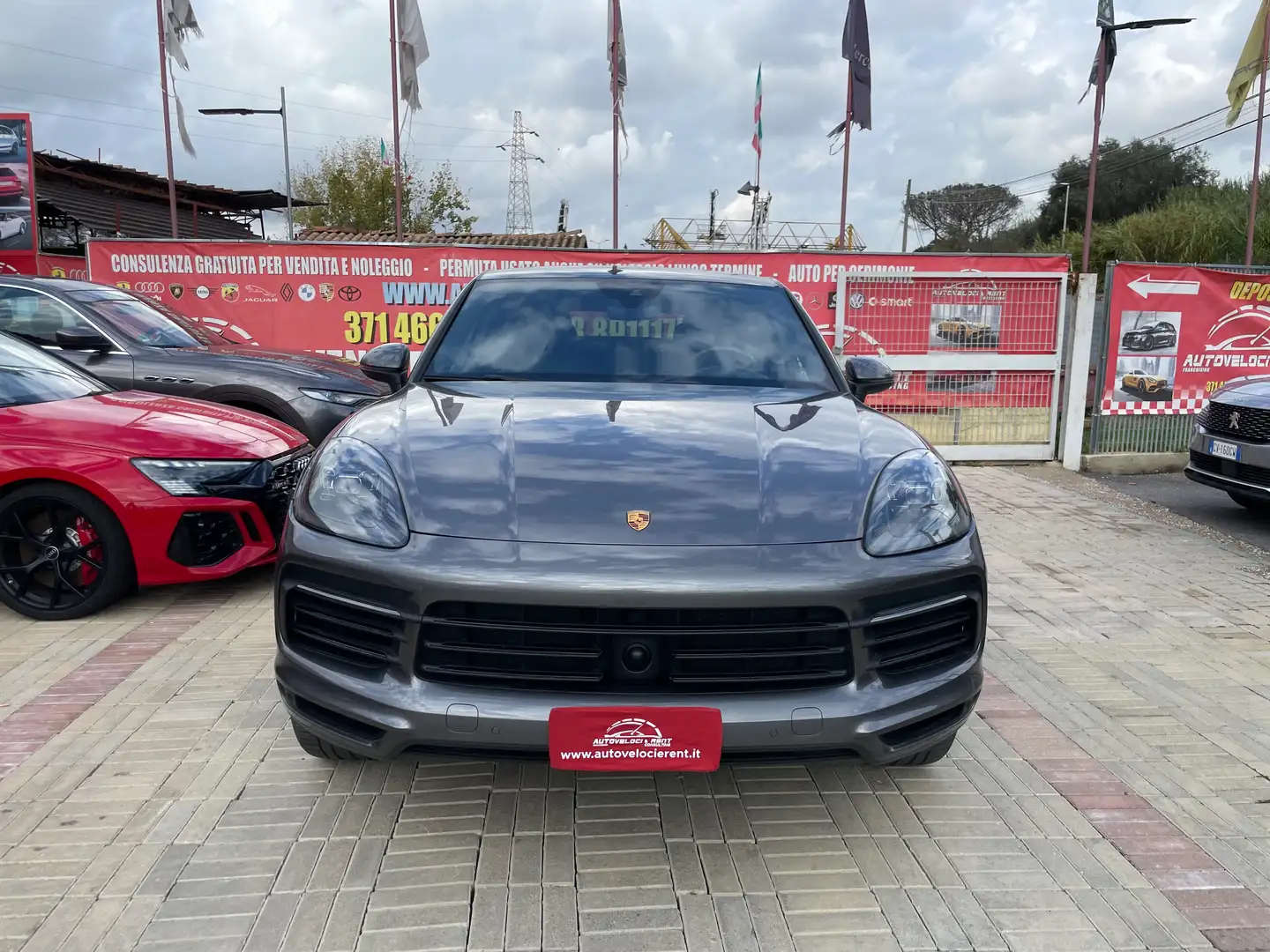 Porsche Cayenne Cayenne Coupe  3.0 e-hybrid full pronta consegna Gris - 2