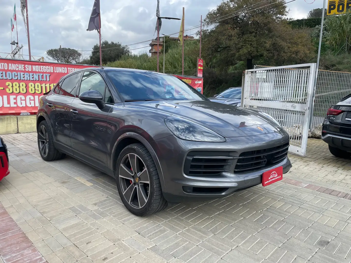 Porsche Cayenne Cayenne Coupe  3.0 e-hybrid full pronta consegna Gris - 1