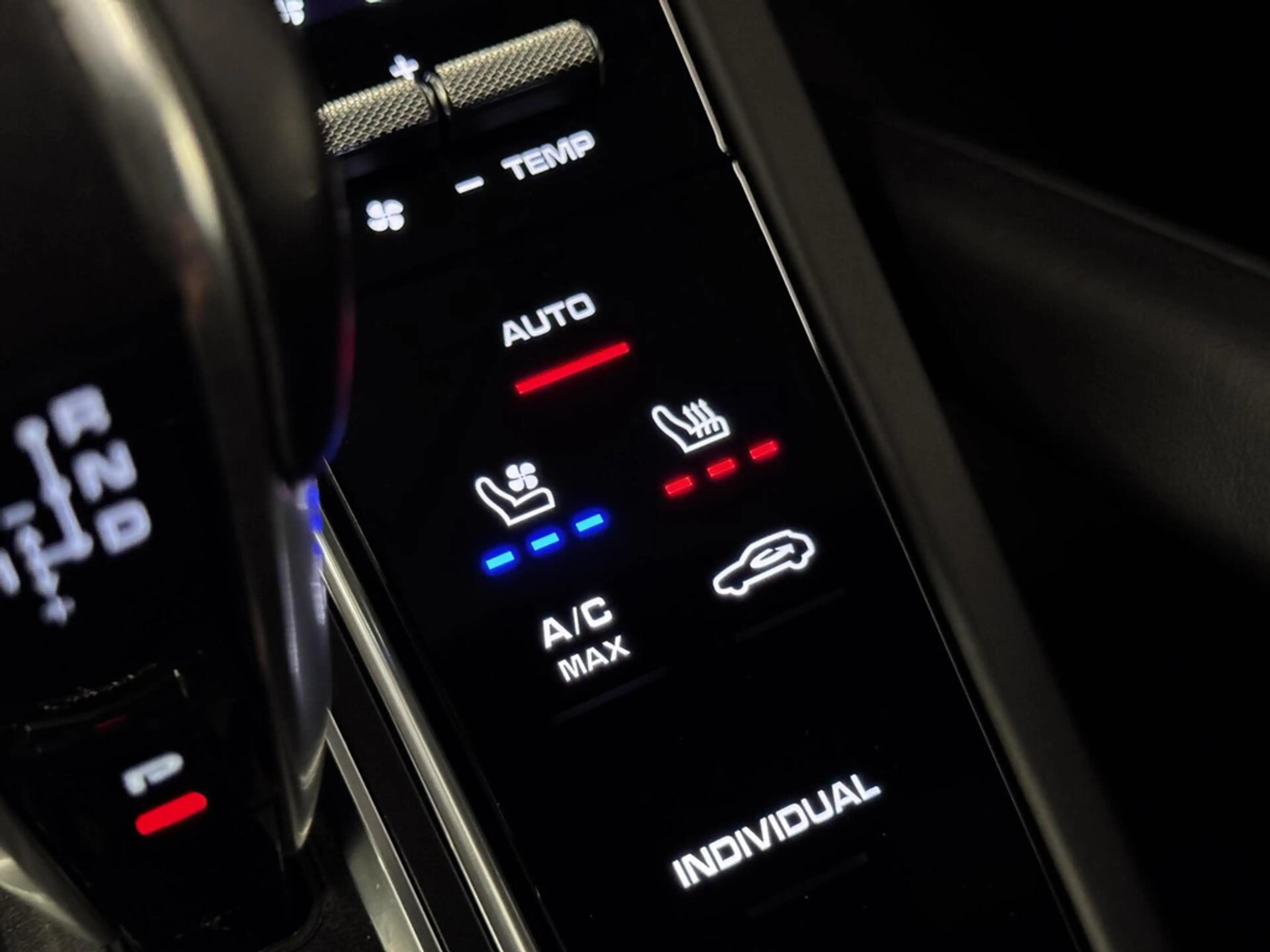Porsche Cayenne 3.0 E-Hybrid | Panorama | Bose | Luchtvering | Spo — photo 27