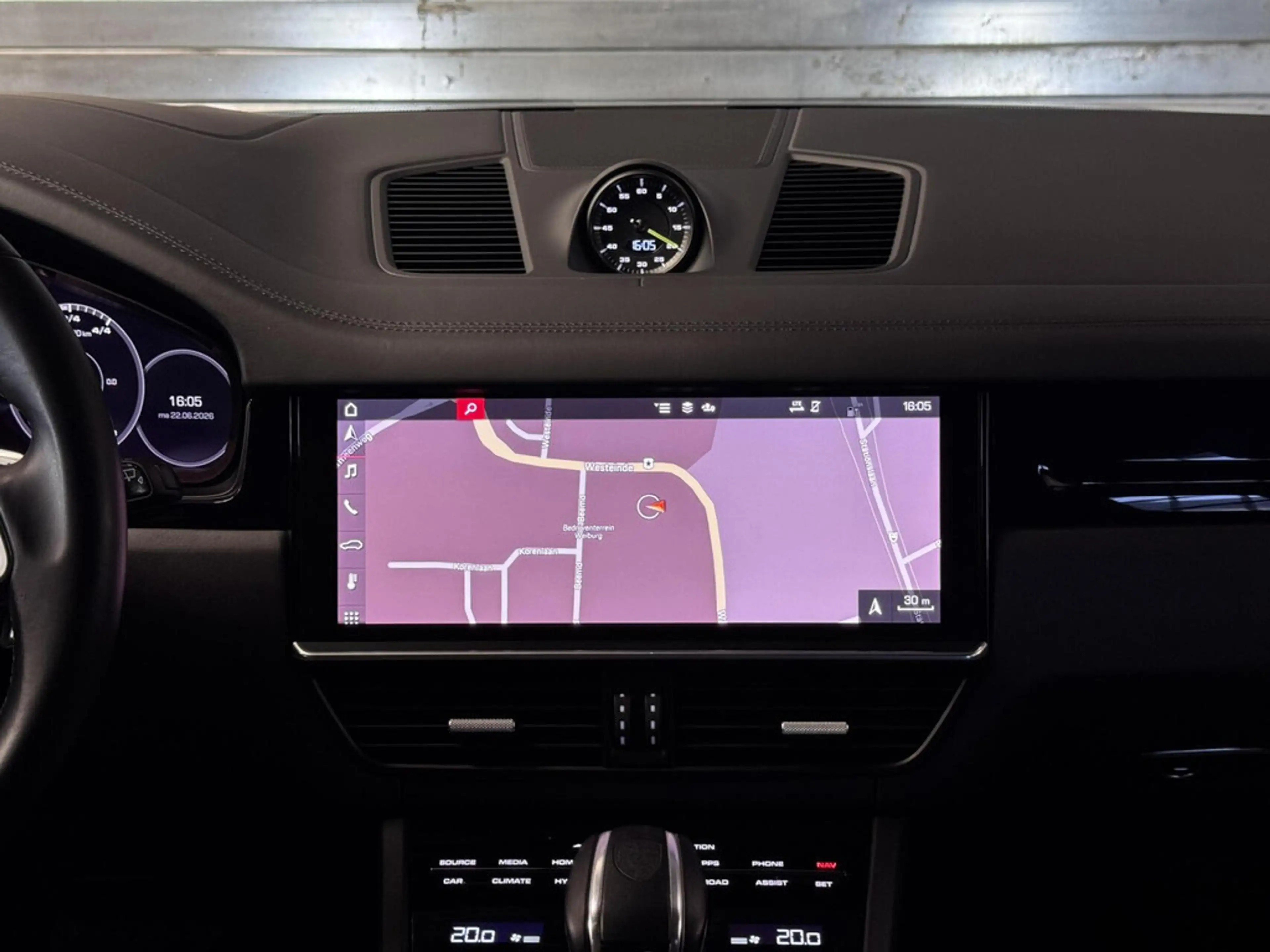 Porsche Cayenne 3.0 E-Hybrid | Panorama | Bose | Luchtvering | Spo — photo 17
