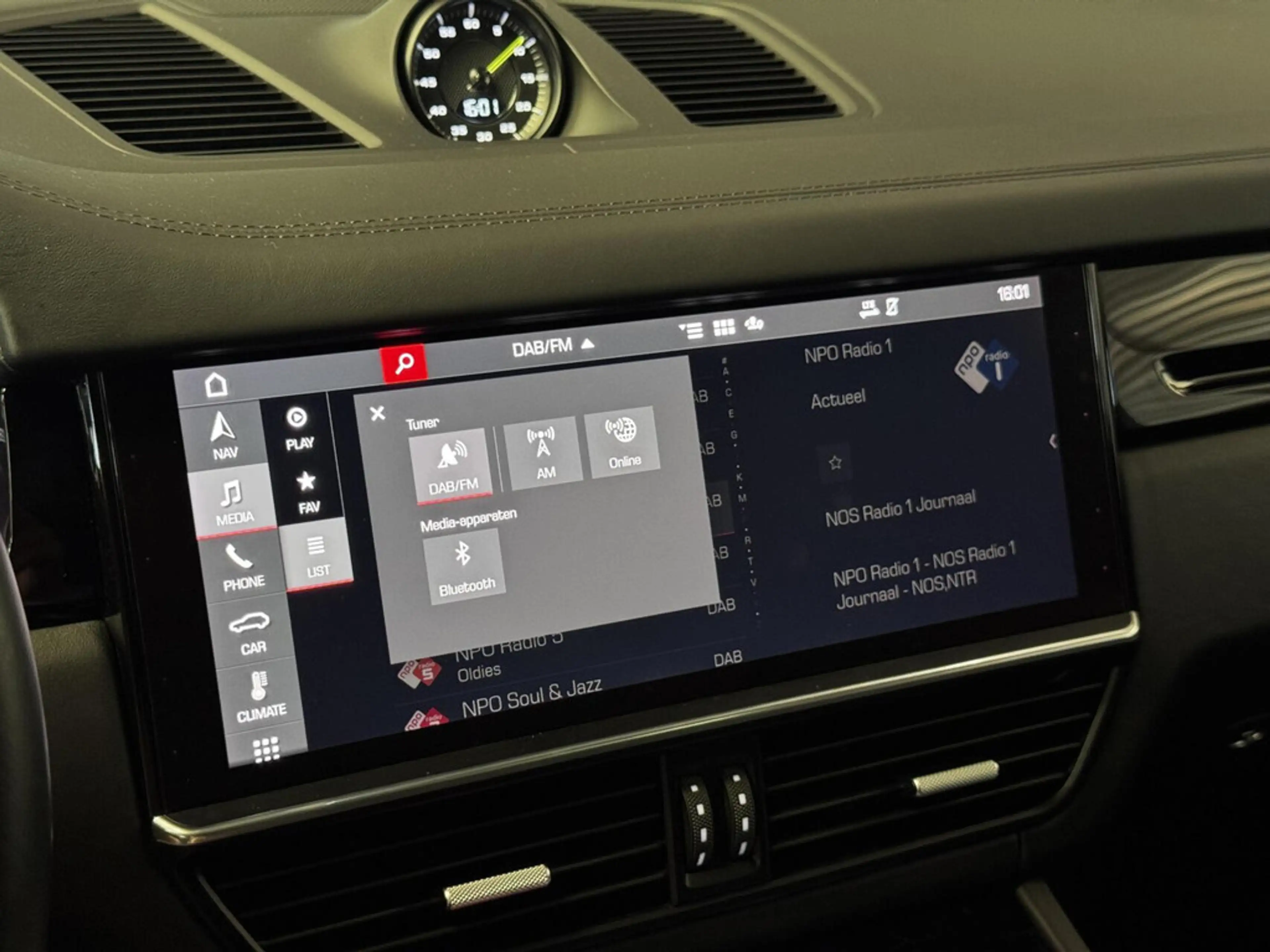 Porsche Cayenne 3.0 E-Hybrid | Panorama | Bose | Luchtvering | Spo — photo 22