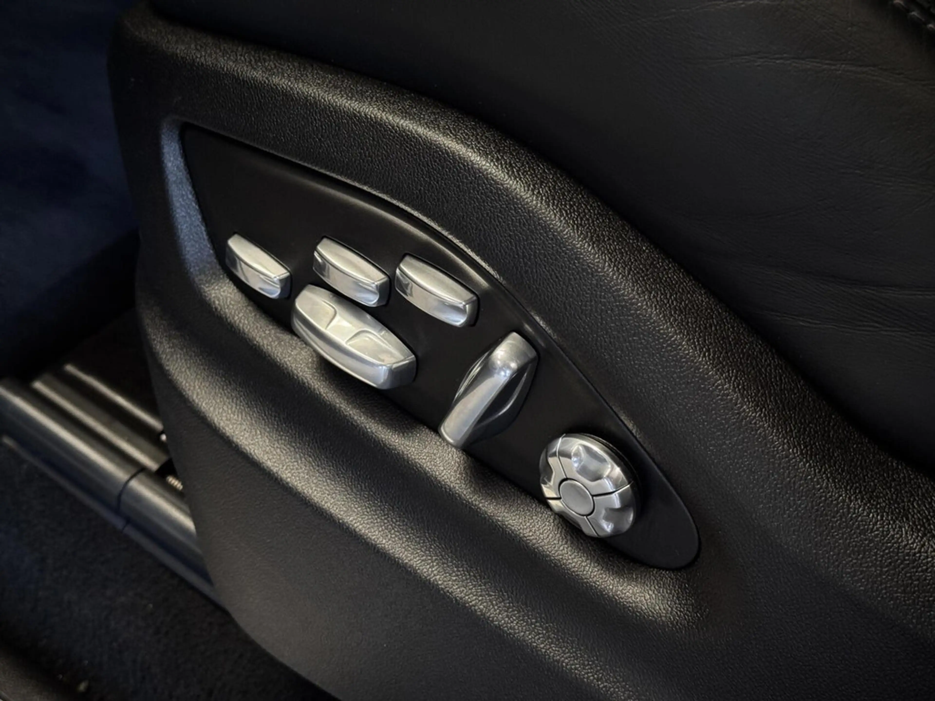 Porsche Cayenne 3.0 E-Hybrid | Panorama | Bose | Luchtvering | Spo — photo 9