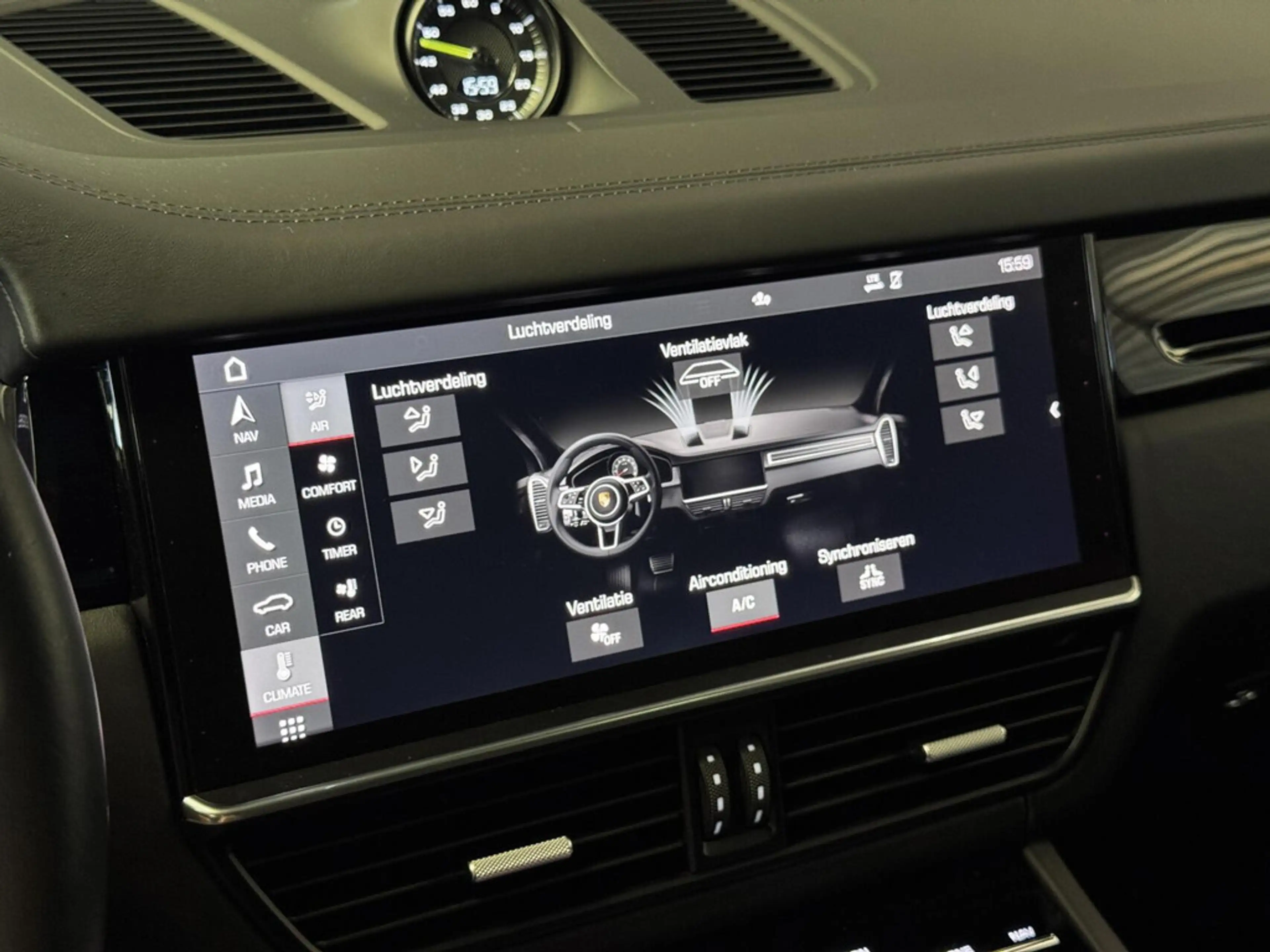 Porsche Cayenne 3.0 E-Hybrid | Panorama | Bose | Luchtvering | Spo — photo 23
