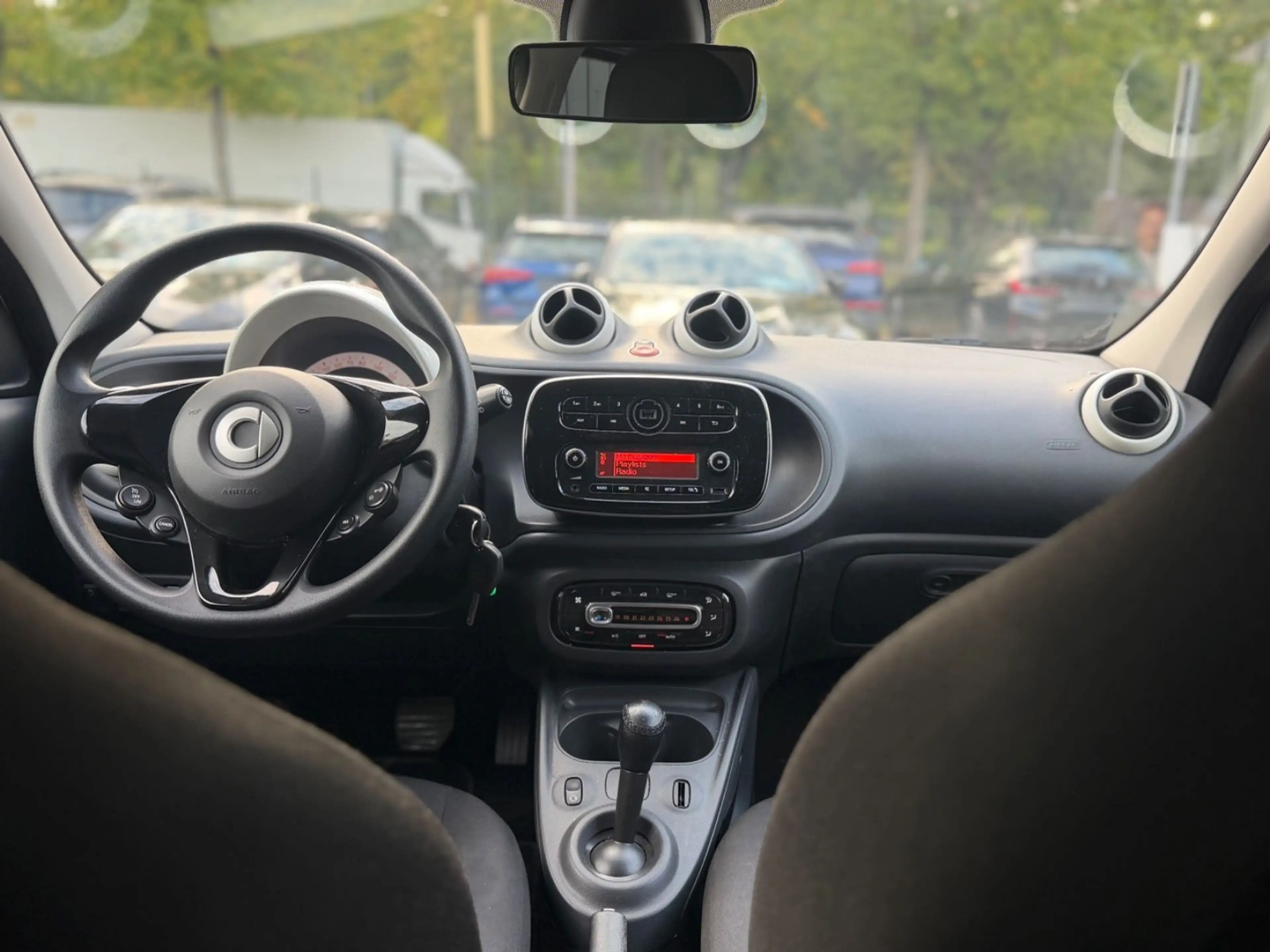 smart forFour forfour Basis 52 kW/Automatik/Klima — photo 14