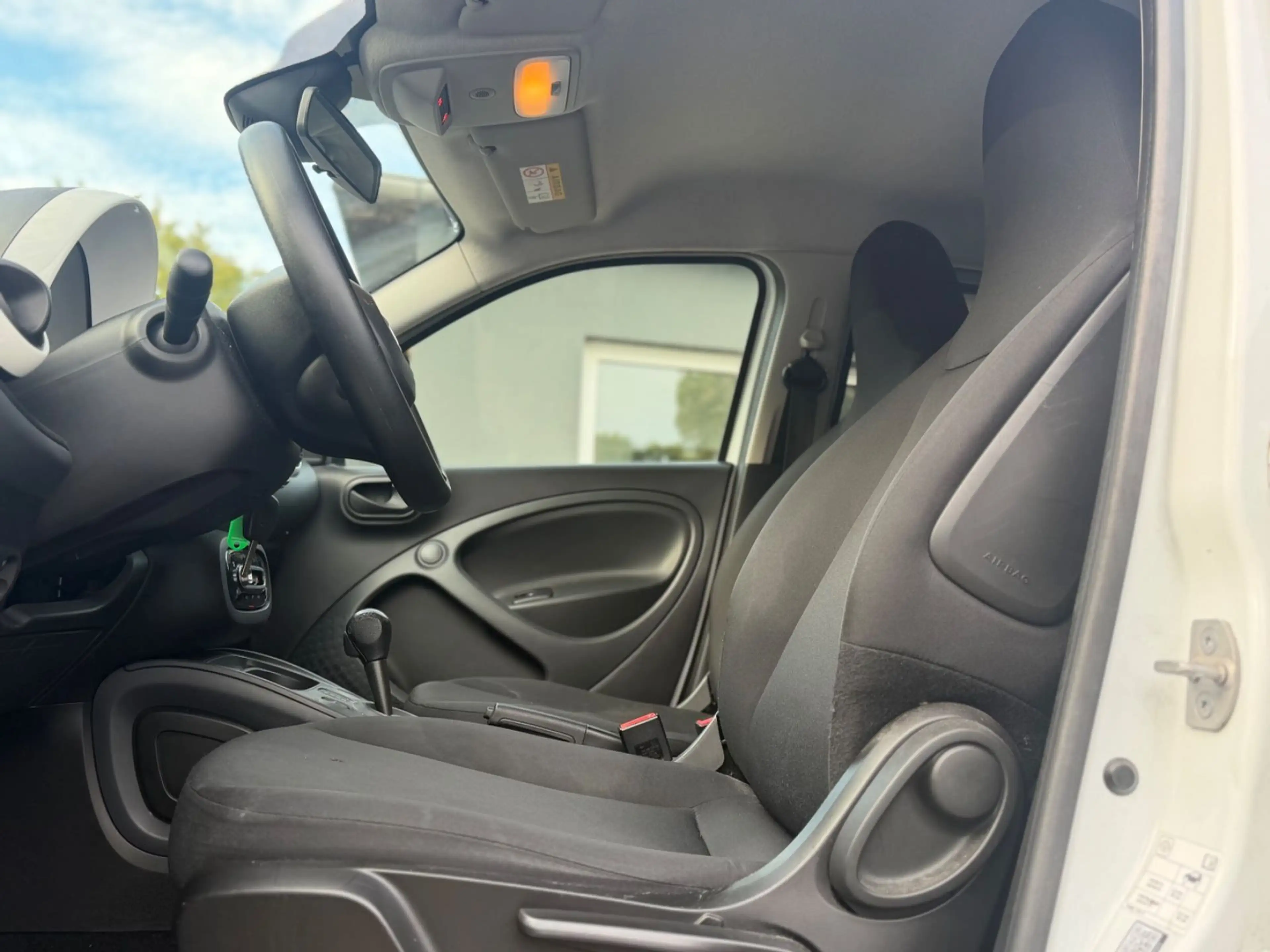 smart forFour forfour Basis 52 kW/Automatik/Klima — photo 10