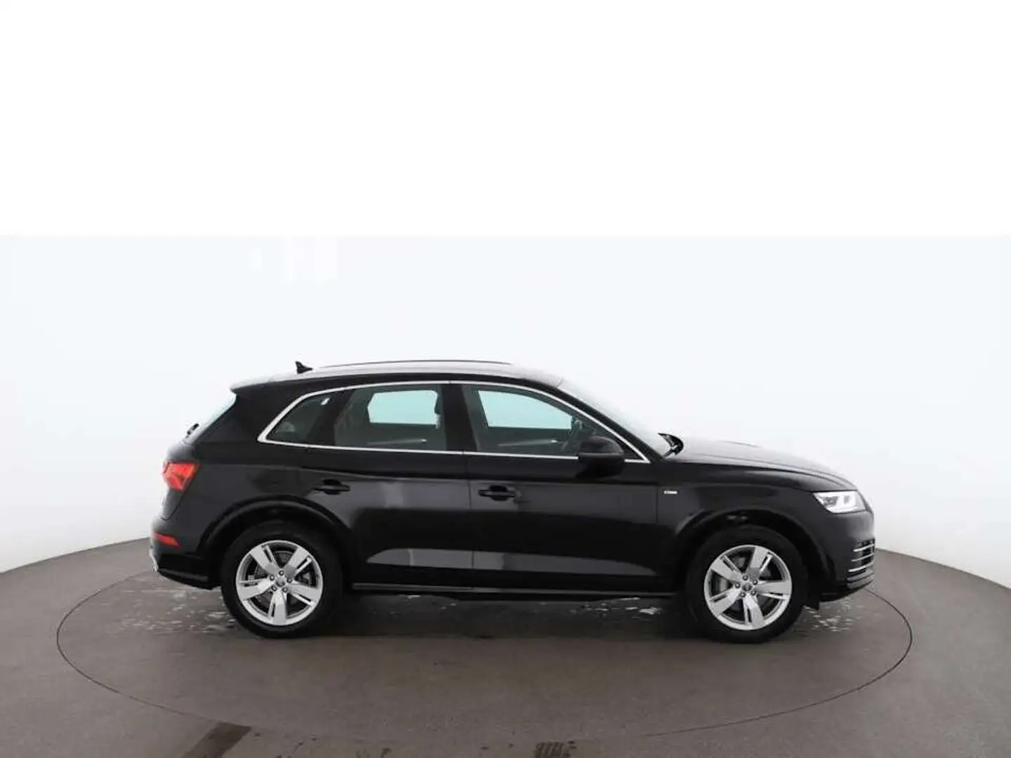 Audi Q5 TFSI 55 quattro e S-Line Aut LED NAVI SITZHZG Black - 2