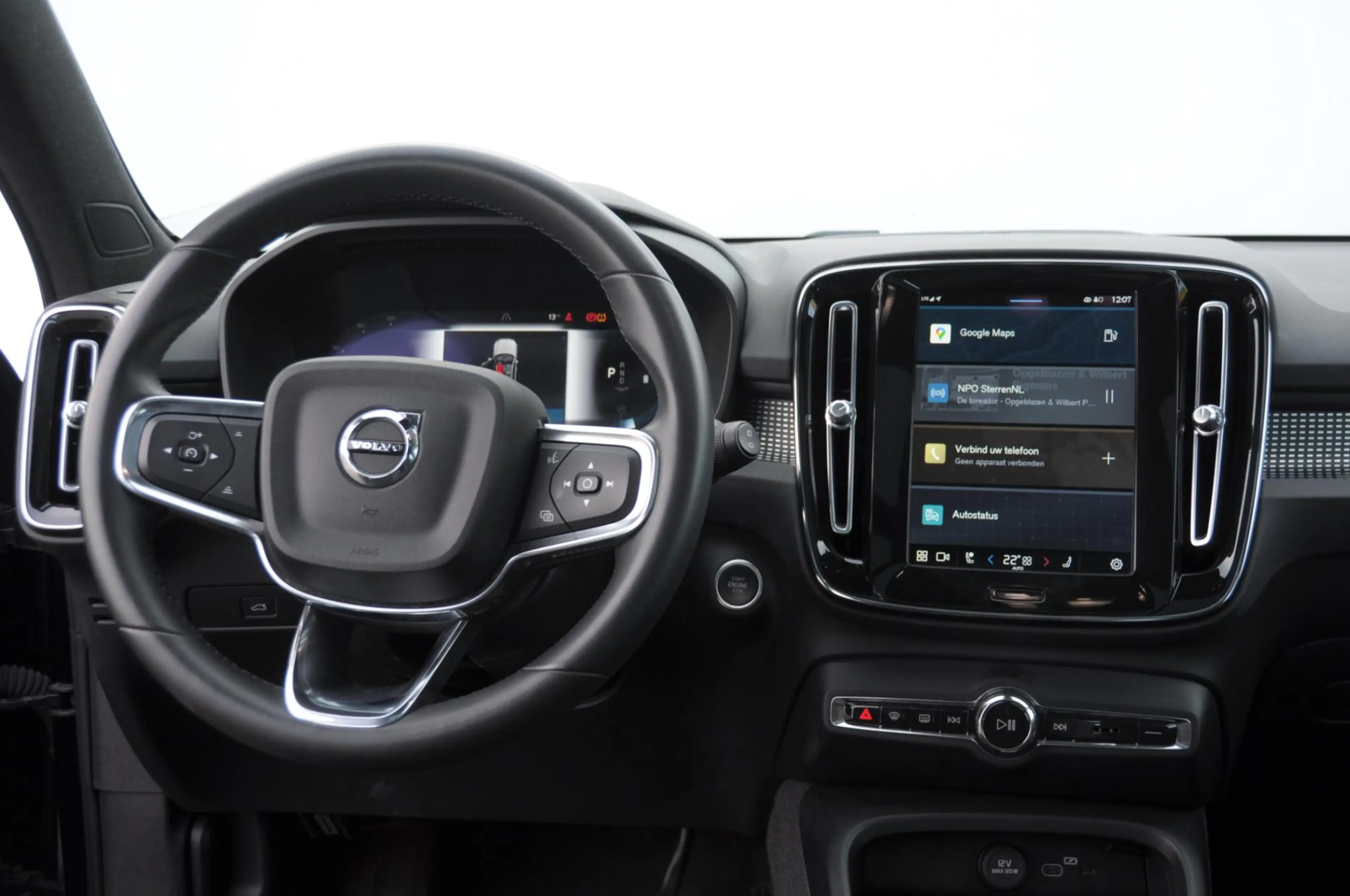 Volvo XC40 B3 177PK Automaat Ultimate Dark / Adaptive cruise — photo 16