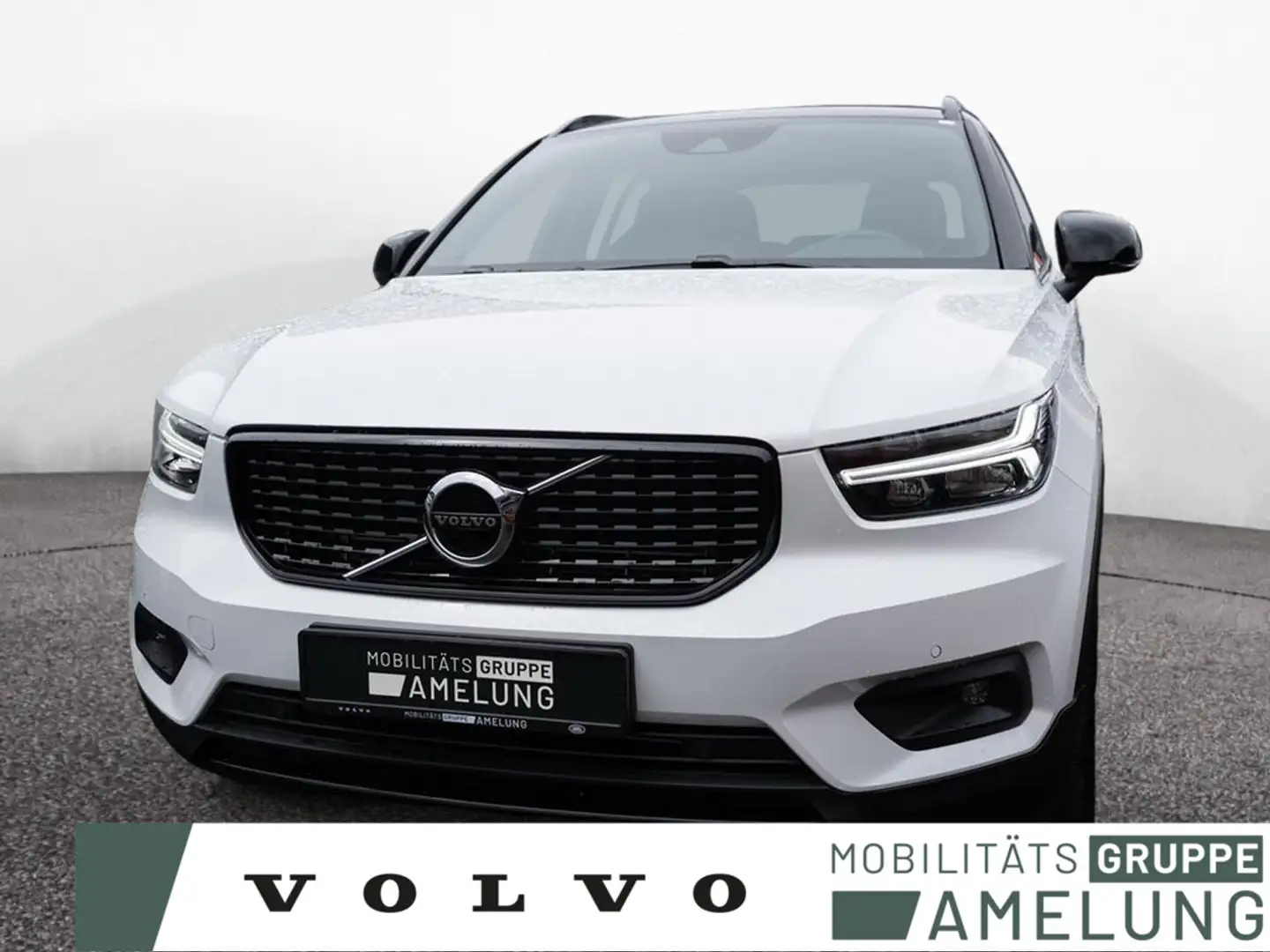 Volvo XC40 T4 Recharge R-Design NAVI W-LAN AHK LED Weiß - 1