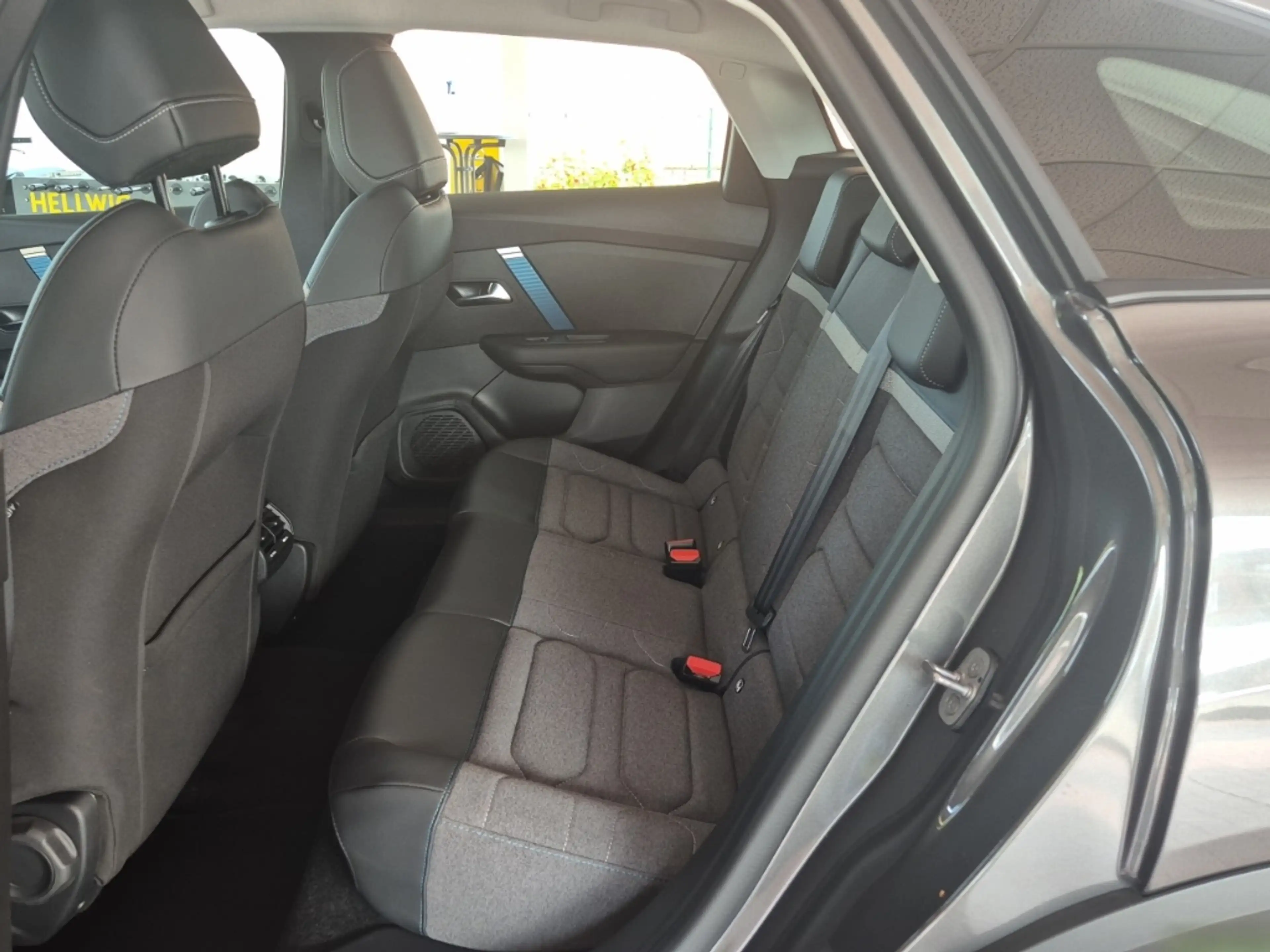 Citroen E-C4 Electric Feel Shz Navi Kamera Tempomat Spurhalteass — photo 14