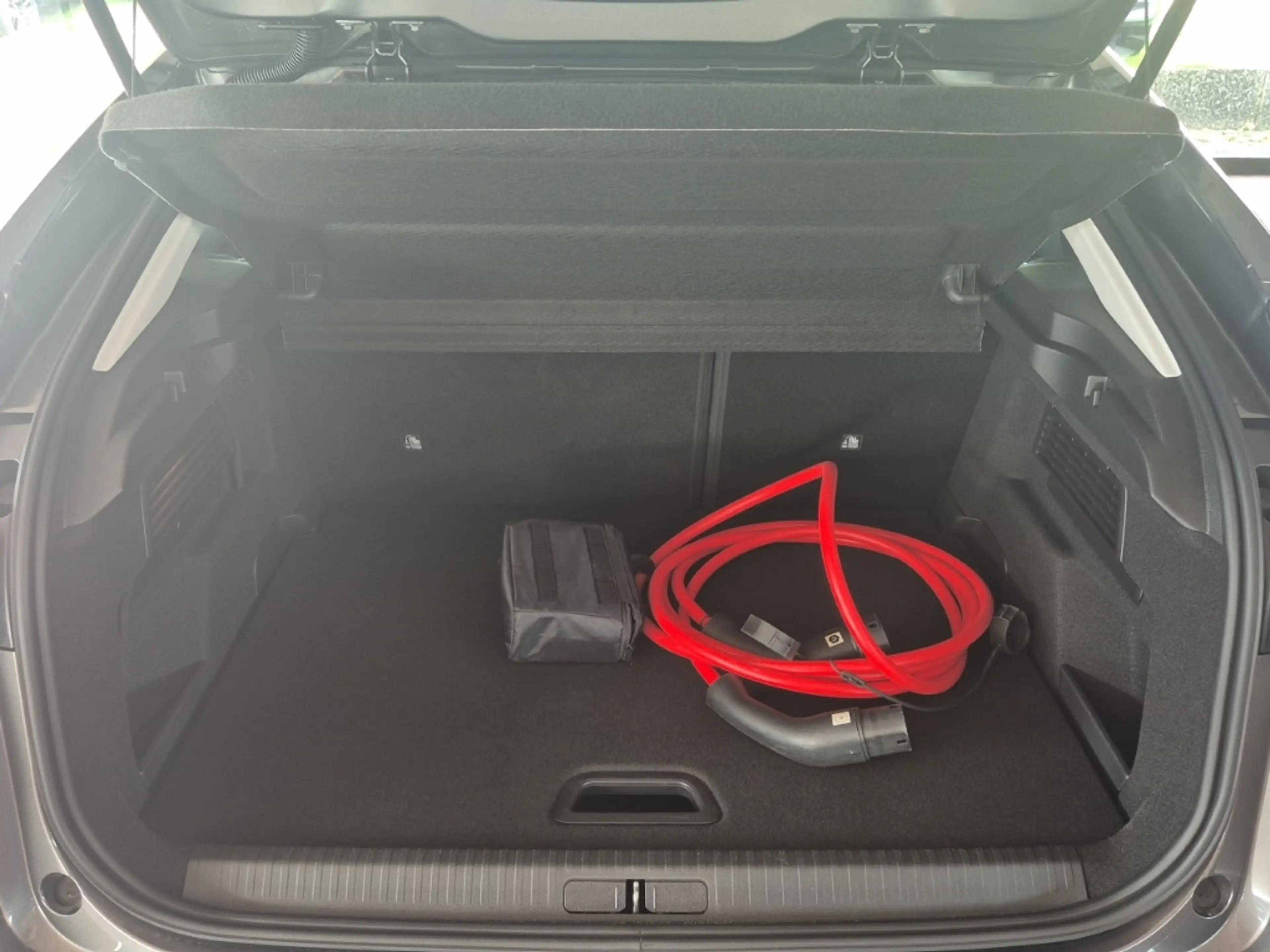 Citroen E-C4 Electric Feel Shz Navi Kamera Tempomat Spurhalteass — photo 6