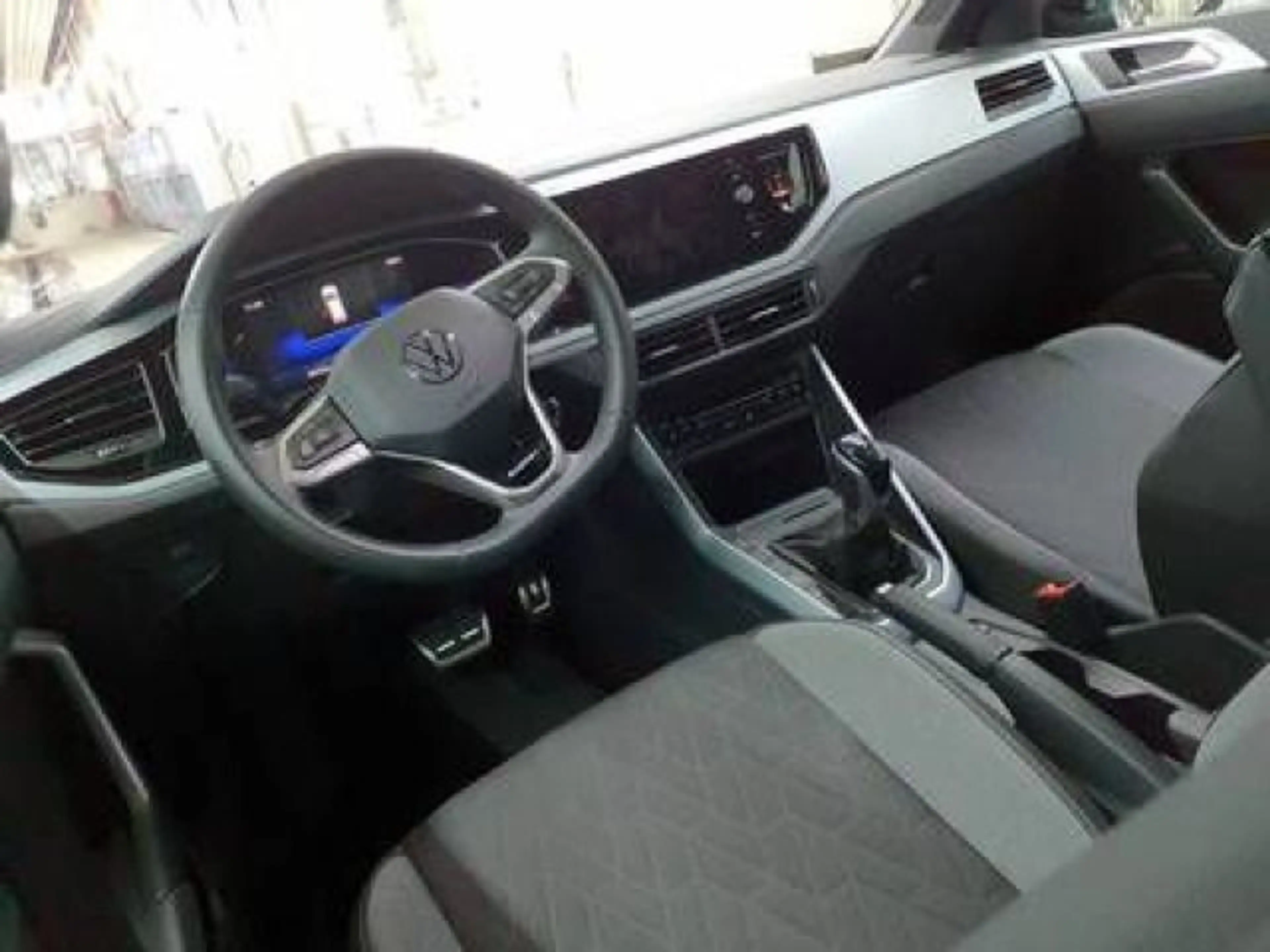 Volkswagen Taigo 1.0 TSI DSG ENERGY NAVI KAMERA SITZHZG PDC — photo 4