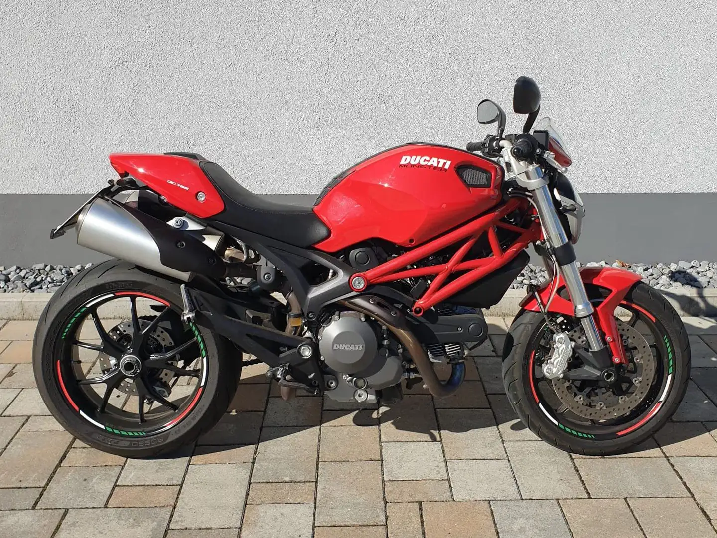 Ducati Monster 796 Sie erreichen mich unter 0160 97 97 56 53 Rojo - 2