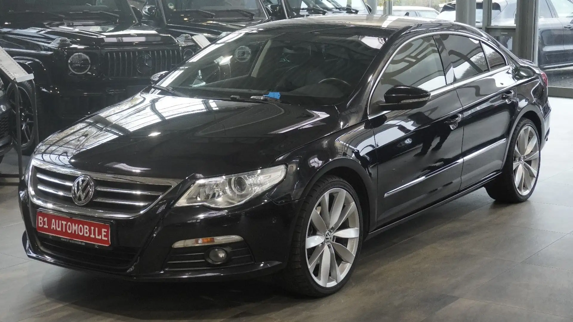 Volkswagen Passat CC SPORT HIGH*AHK*LEDER*PANO*STAHZ*19 ZOL Schwarz - 1