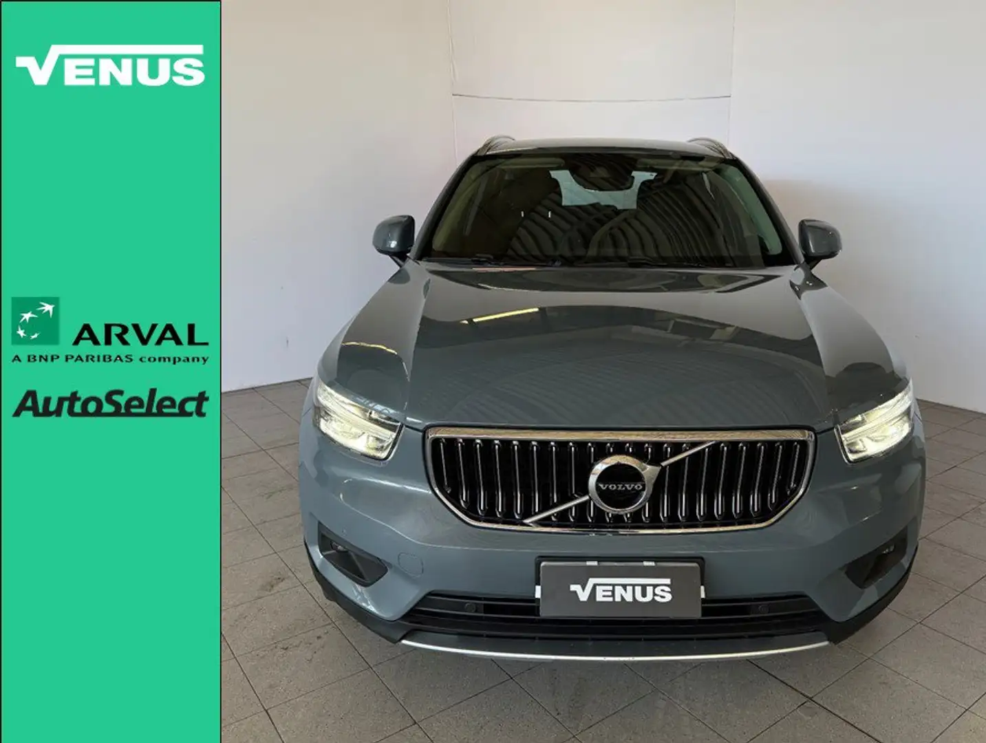 Volvo XC40 T5 Recharge Plug-in Hybrid Inscription Expression Grigio - 1