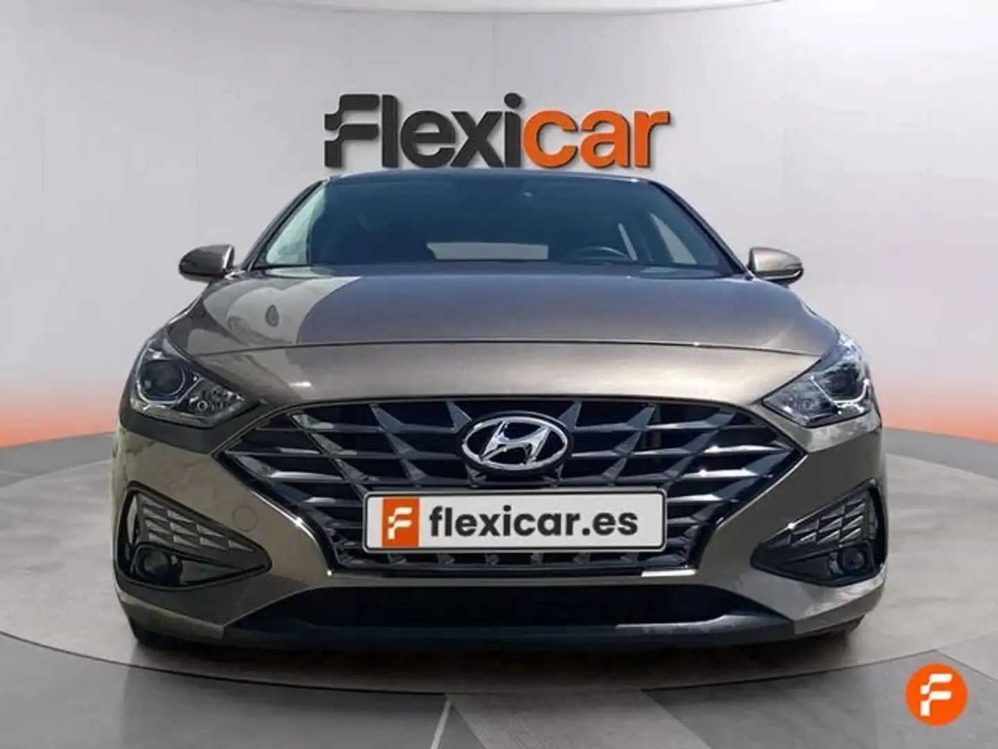Hyundai i30 1.5 DPI Klass SLX 110 Marrón - 2