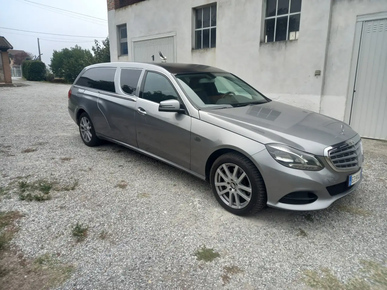 Mercedes-Benz E 250