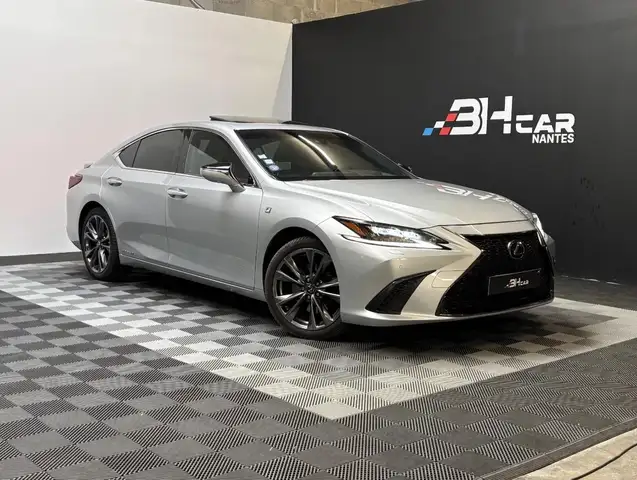 Lexus ES 300 300h F-SPORT EXECUTIVE - Hybride - Garantie 1 an