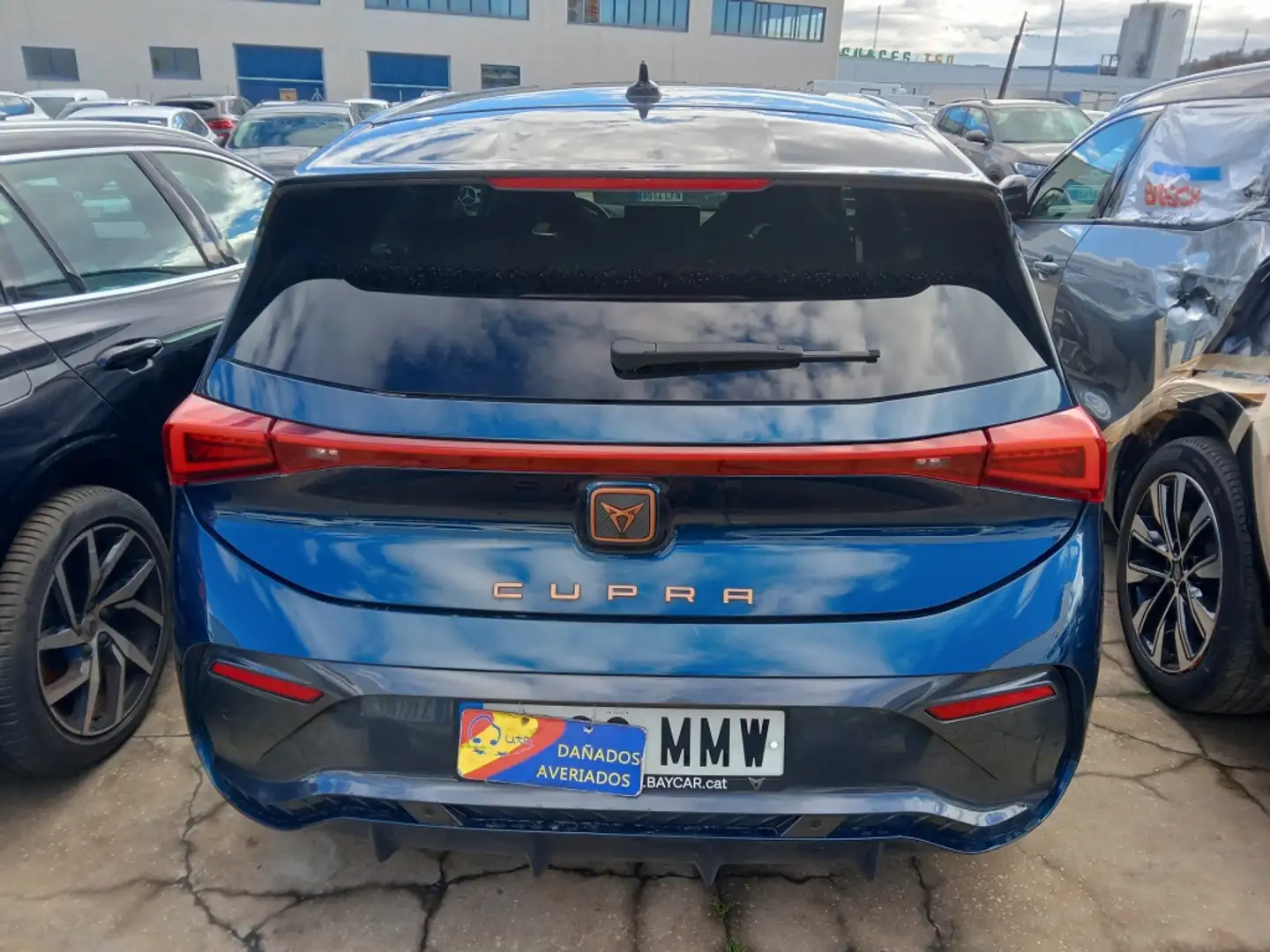 CUPRA Born e-Boost Pack 170kW 59kwh Šedá - 1