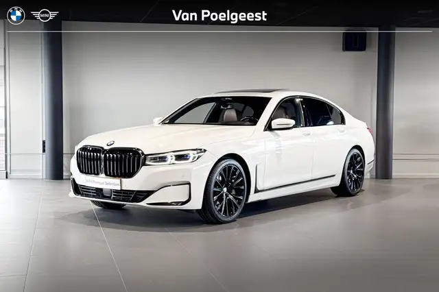 BMW 750 7 Serie 750i xDrive High Executive | Glazen schuif