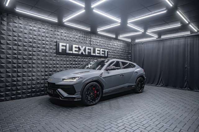 Imagine Lamborghini Urus Performante ADAS FULLCarbon Lamborghini Garantie