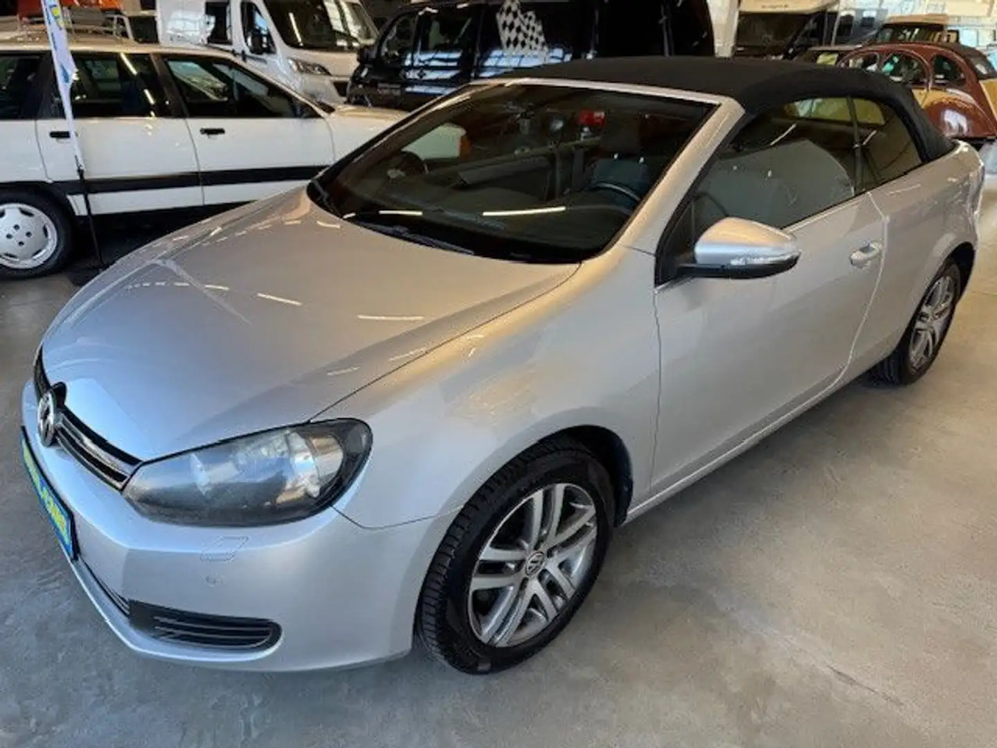 Volkswagen Golf VI Cabriolet Climatr+SHZ+Tempomat Argent - 2
