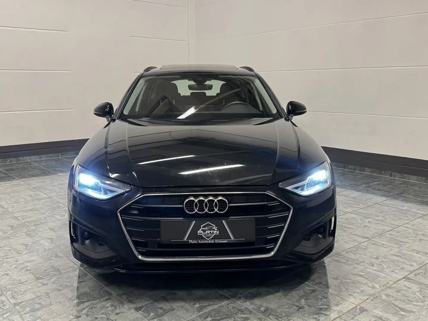 Audi A4 Avant 40 TDI basis*1.hd*LED*Pano*Standheizung Schwarz - 2