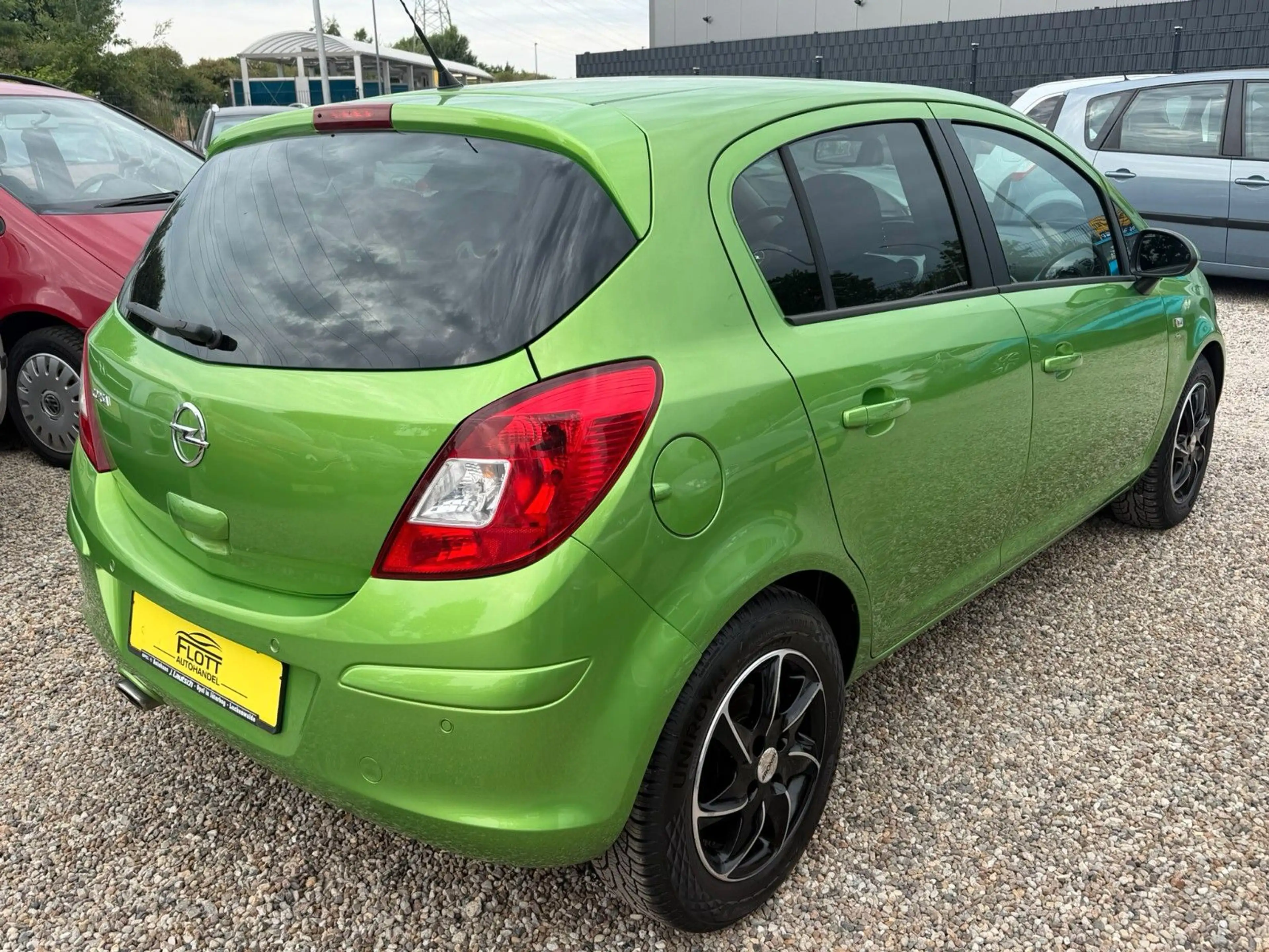 Opel Corsa D Satellite *MFL*Klima*ALLWR*PDC* TÜV NEU — photo 7