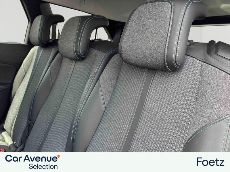 Peugeot 5008 1.2 PureTech 130ch S\u0026S Allure Pack — photo 9