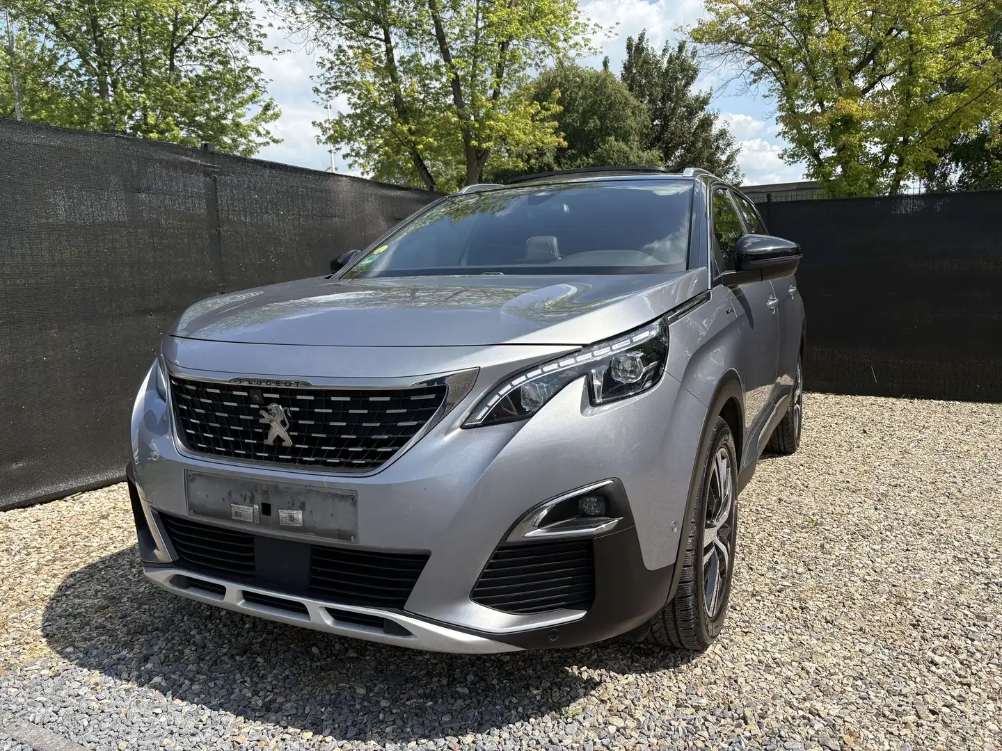 Peugeot 5008 1.5 HDi  1e PROP - NAVI - CAM - PANO - 7pl -Eur6d Plateado - 1