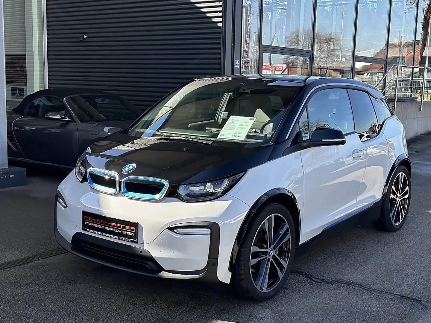 BMW i3 Sportpaket 120Ah / RFK / SZH / Navi / 20" Weiß - 1