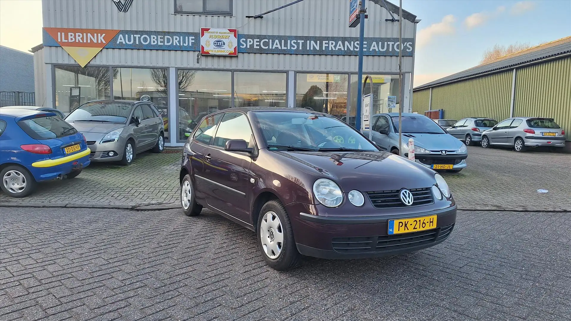 Volkswagen Polo 1.4 55KW Comfortline Airco zeer nette staat Rouge - 1