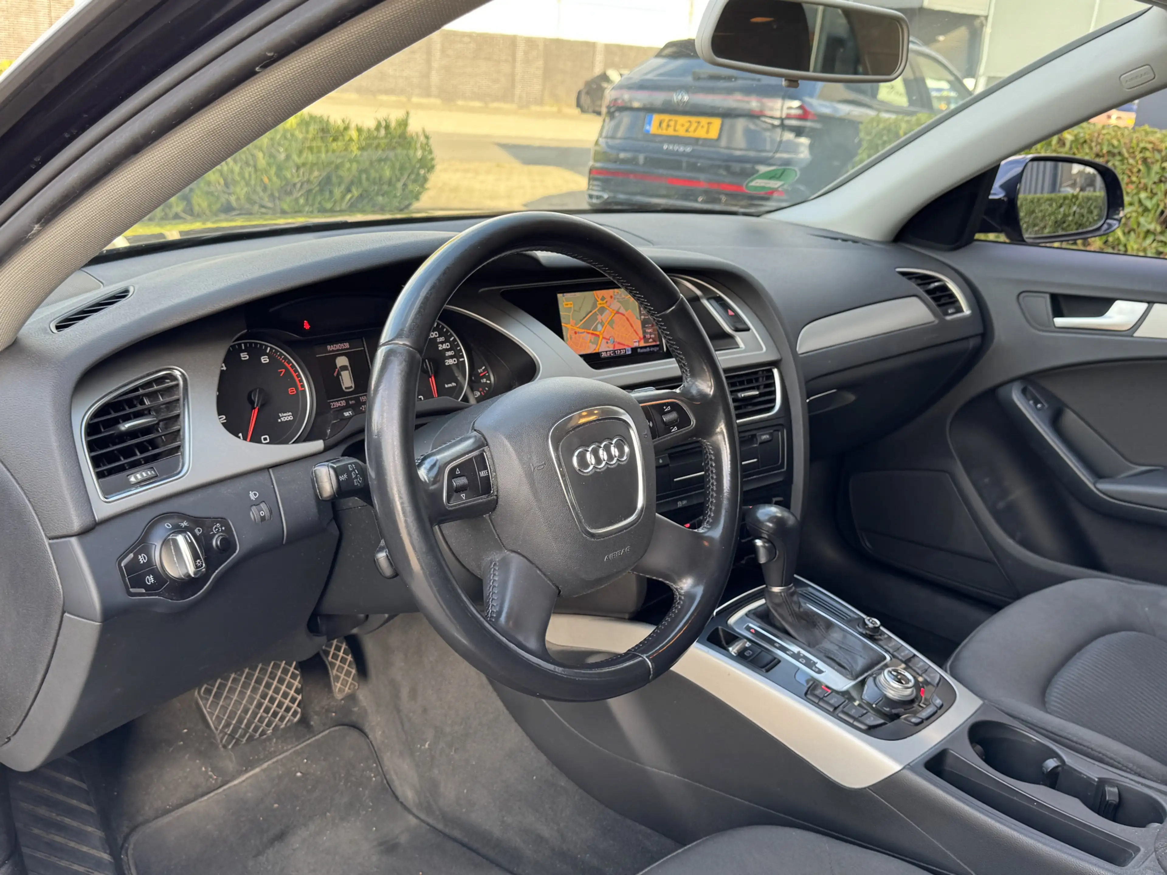 Audi A4 Avant 1.8 TFSI 120pk Aut. Pro Line Business Navi N — photo 5