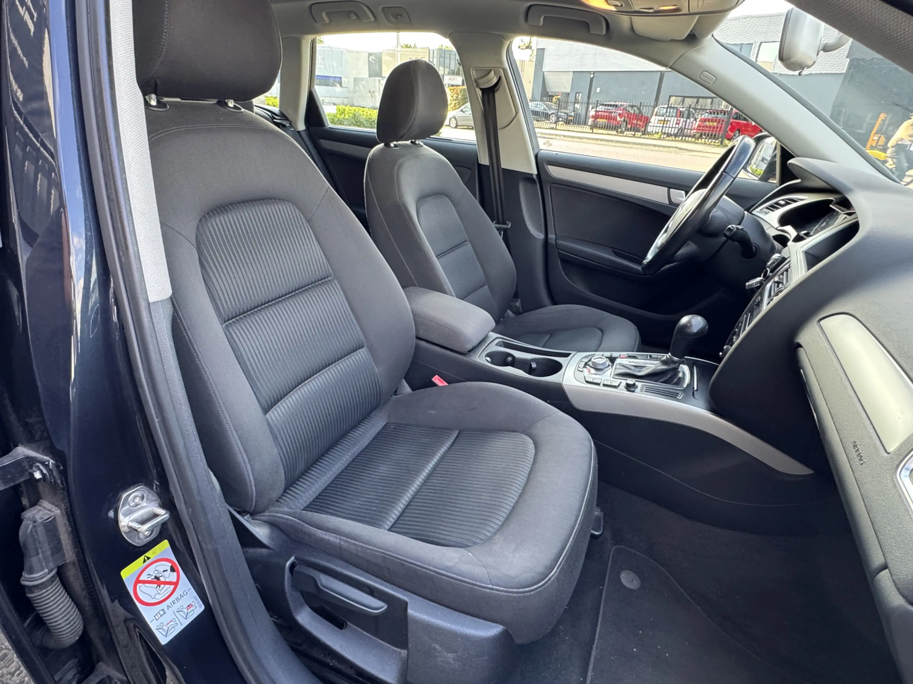 Audi A4 Avant 1.8 TFSI 120pk Aut. Pro Line Business Navi N — photo 10
