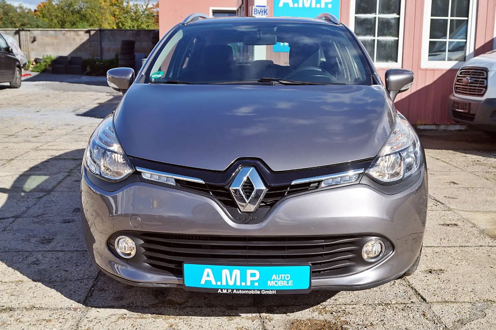 Renault Clio IV Grandtour 0,9TCe, GARANTIE, 1.HAND, Navi Grau - 2
