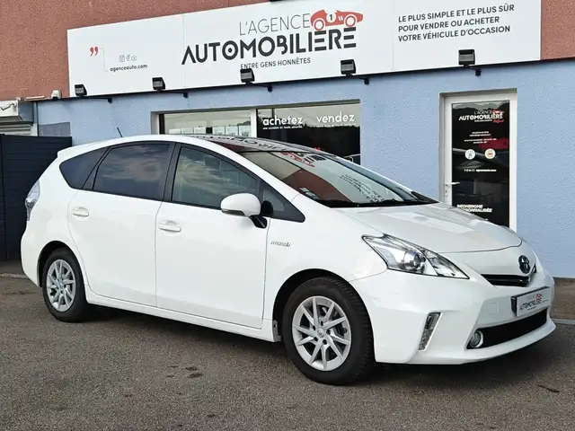 Toyota Prius Prius%2B 136h Dynamic Business