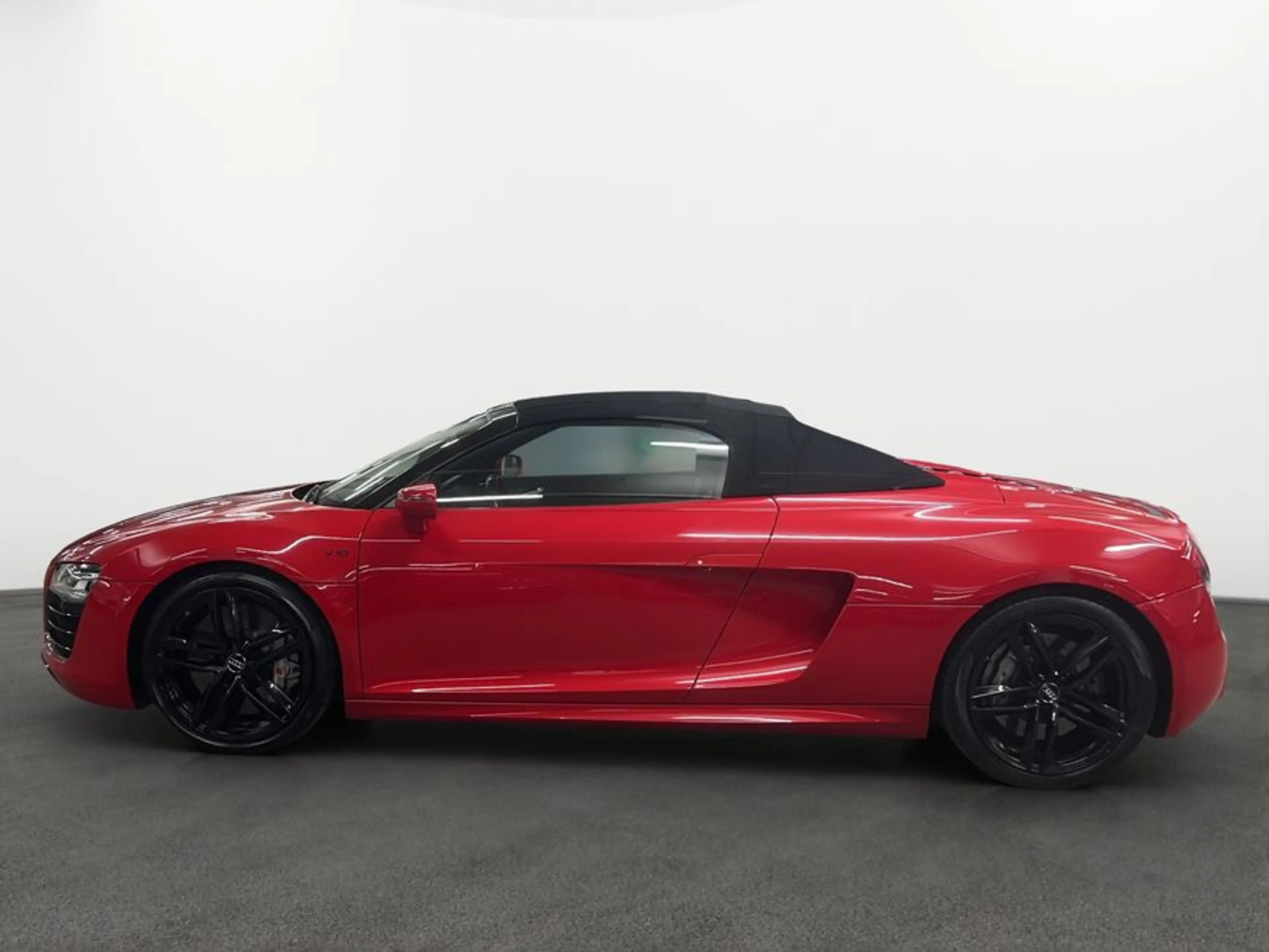 Audi R8 Spyder 5.2 FSI quattro S tronic Keramik — photo 2