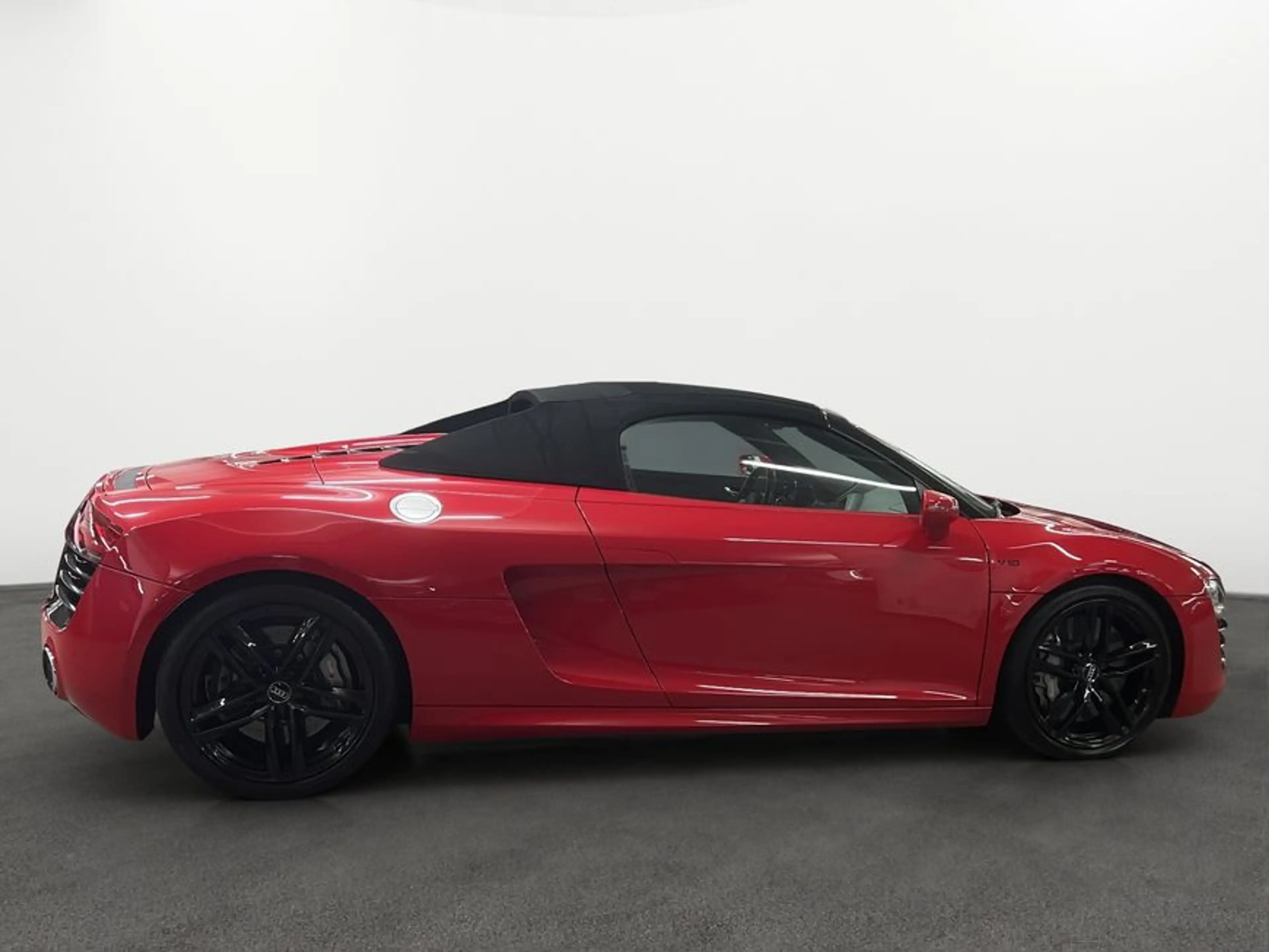 Audi R8 Spyder 5.2 FSI quattro S tronic Keramik — photo 7