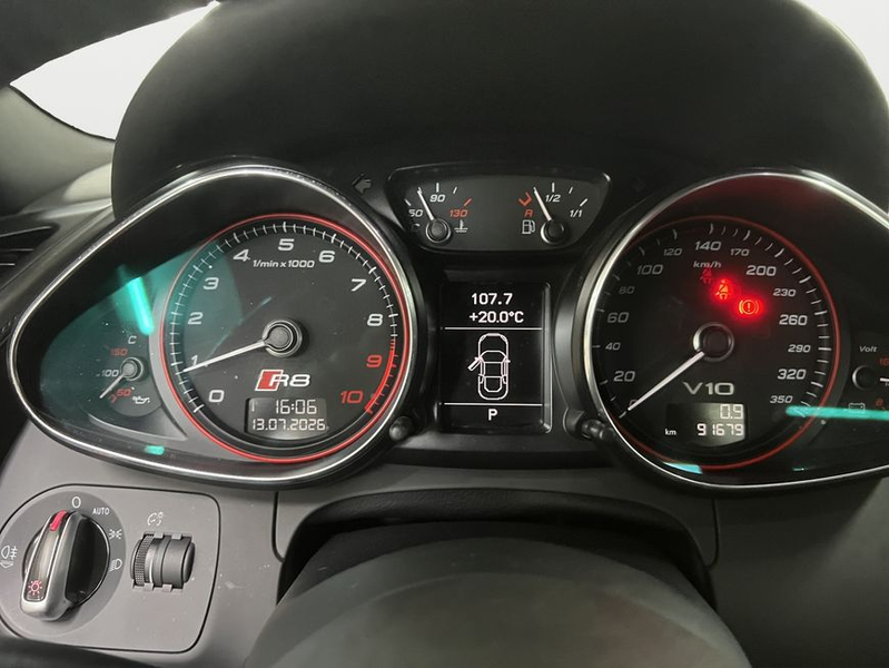 Audi R8 Spyder 5.2 FSI quattro S tronic Keramik — photo 12