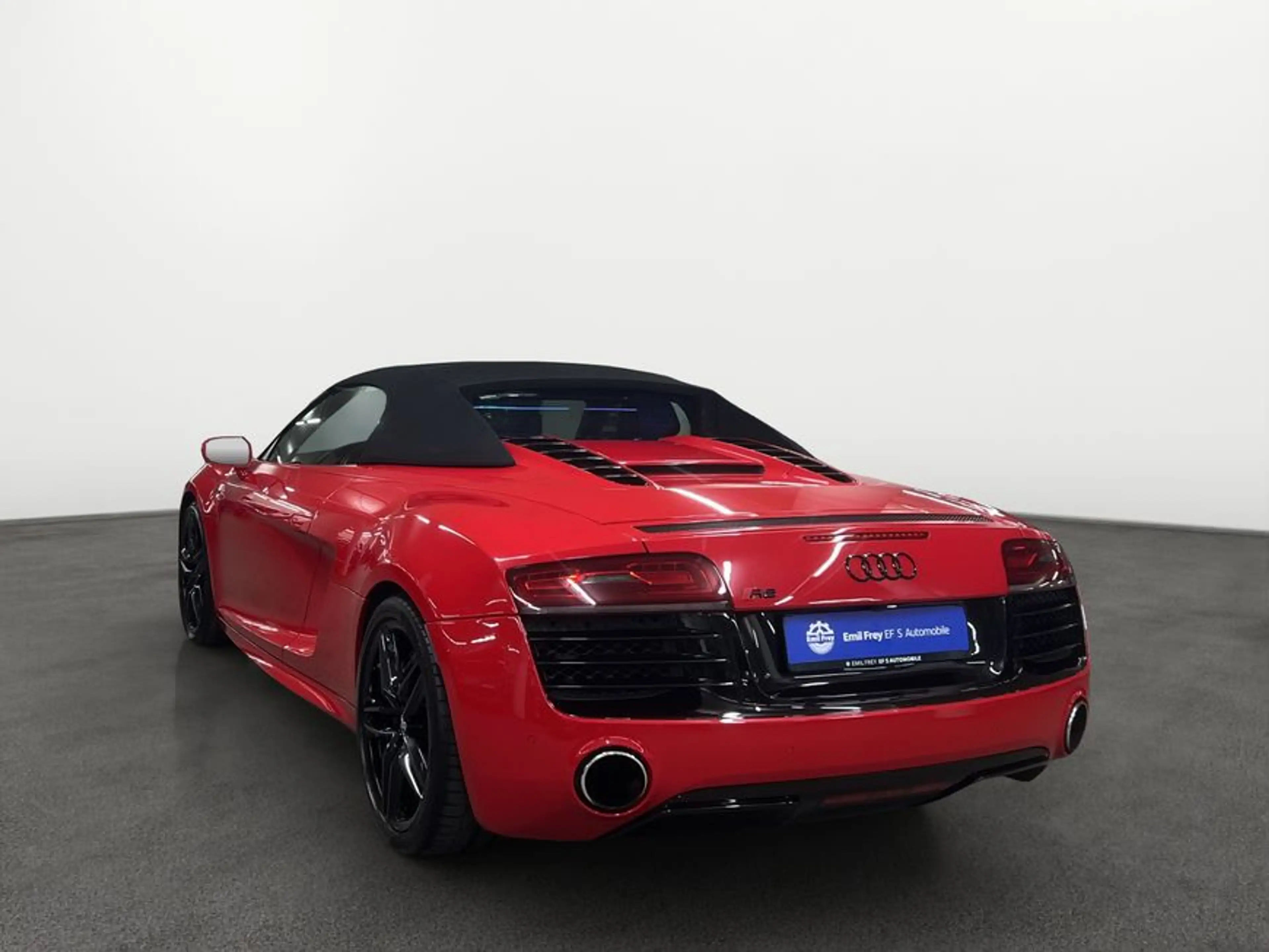 Audi R8 Spyder 5.2 FSI quattro S tronic Keramik — photo 3