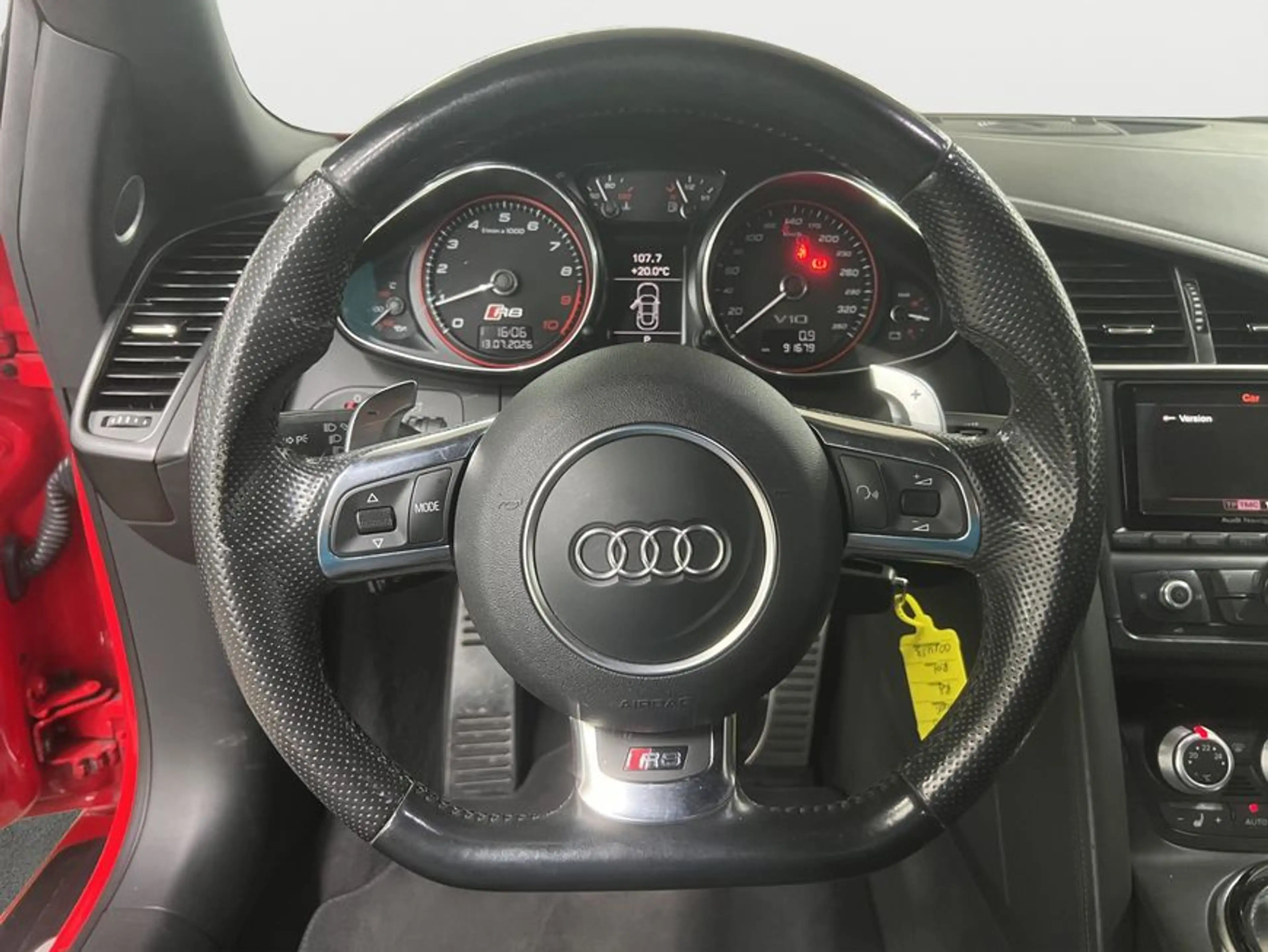 Audi R8 Spyder 5.2 FSI quattro S tronic Keramik — photo 11