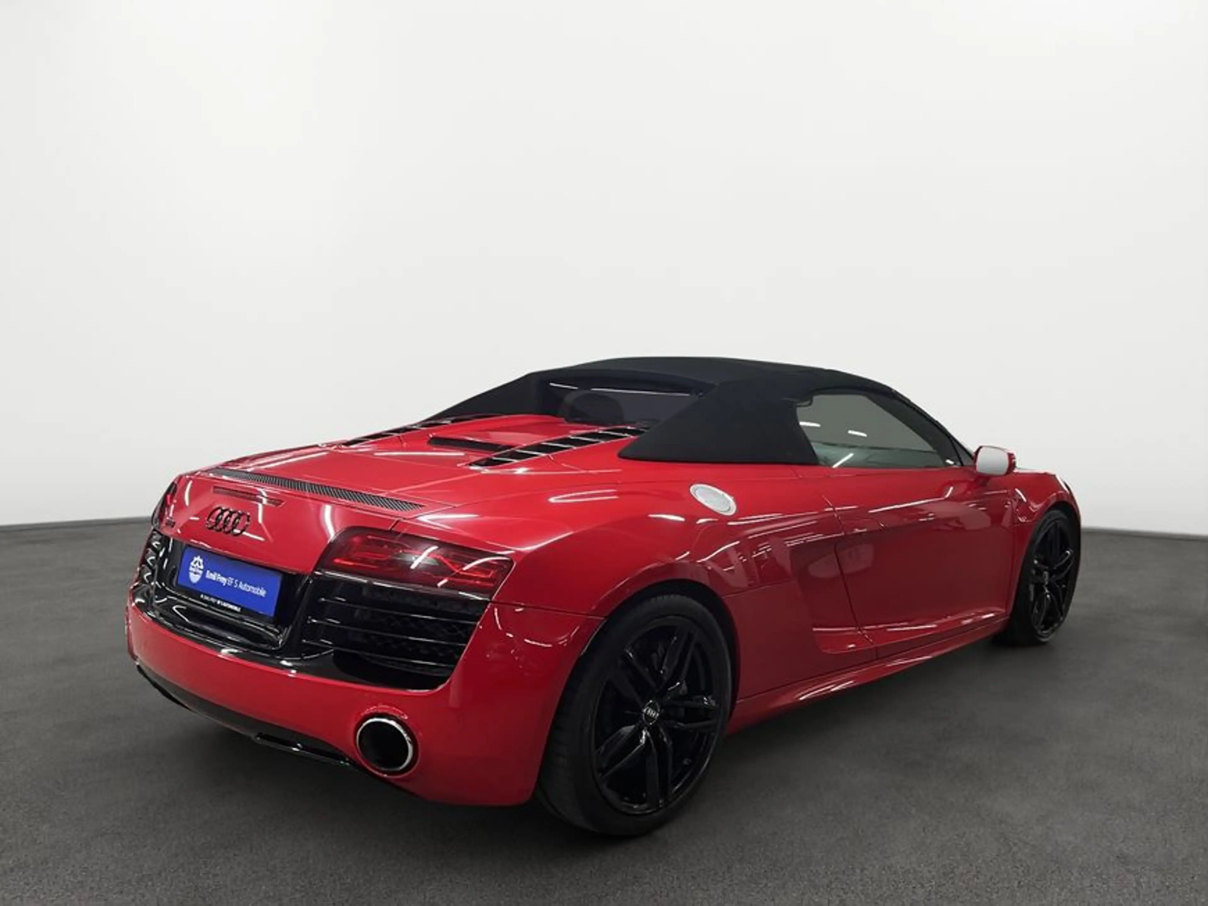 Audi R8 Spyder 5.2 FSI quattro S tronic Keramik — photo 6