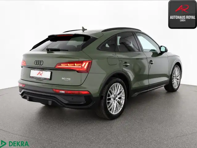 Audi Q5 view 5