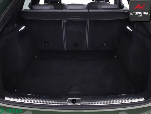 Audi Q5 view 13